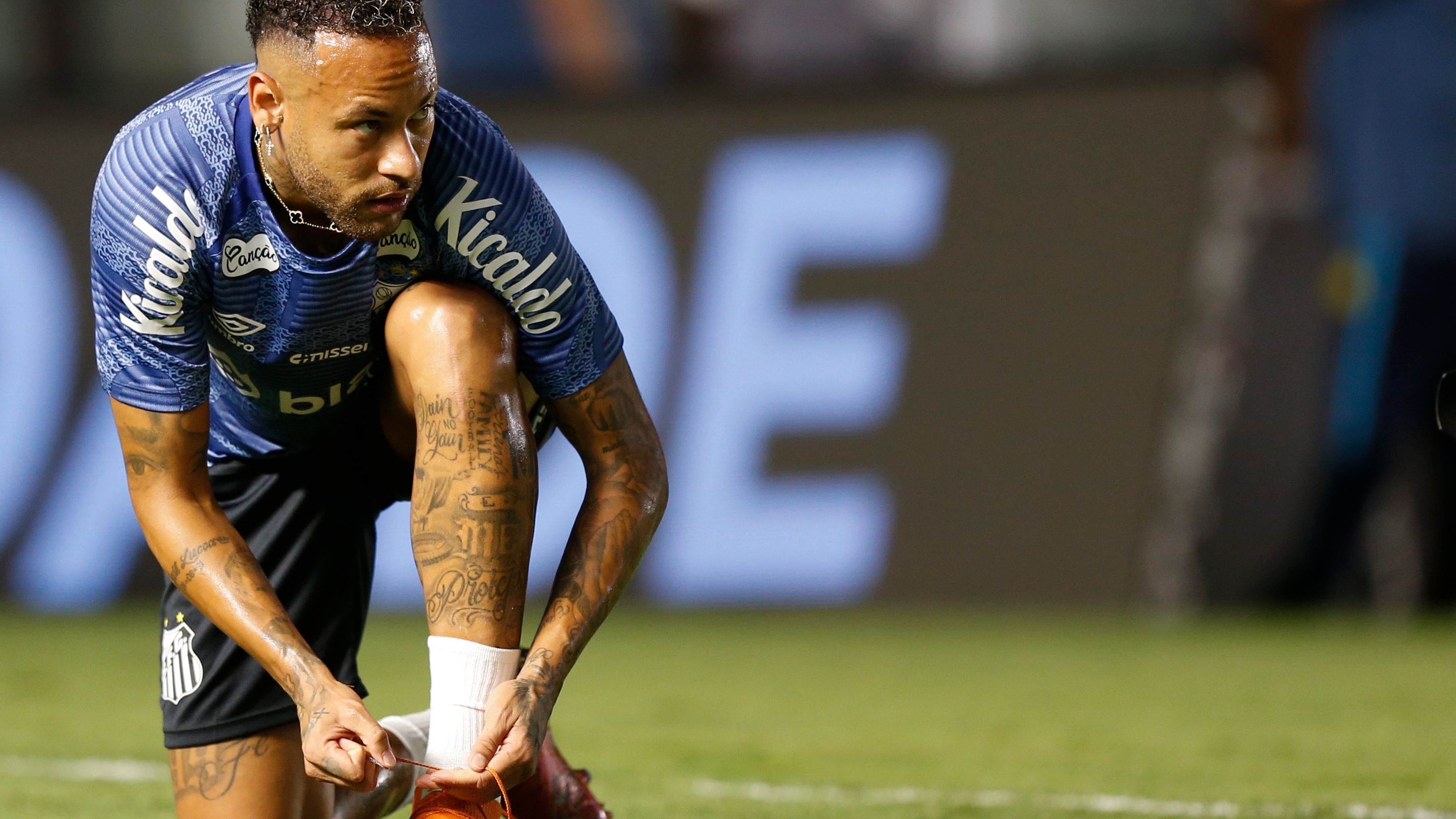 Santos v Bragantino - Campeonato Paulista 2025