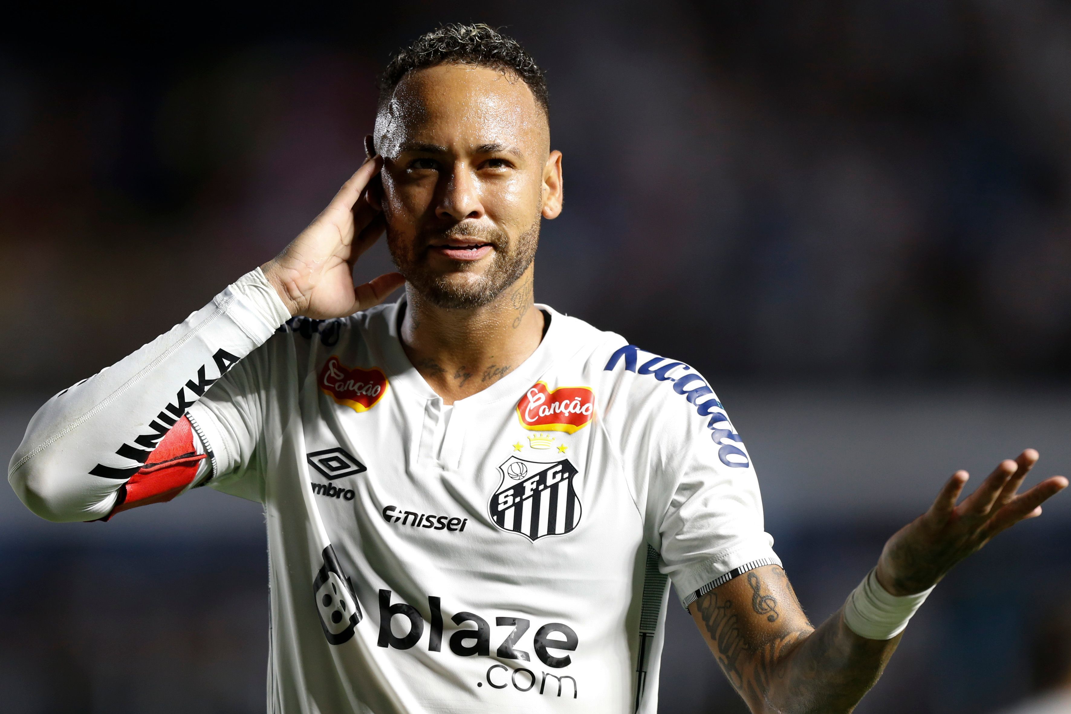 Santos v Bragantino - Campeonato Paulista 2025