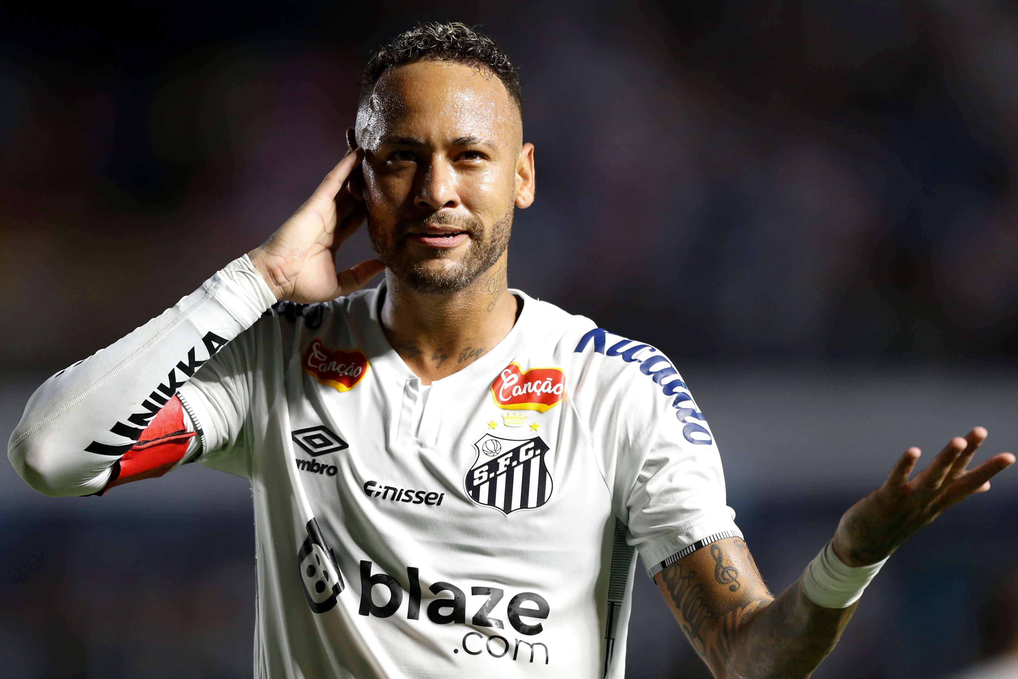 Santos v Bragantino - Campeonato Paulista 2025