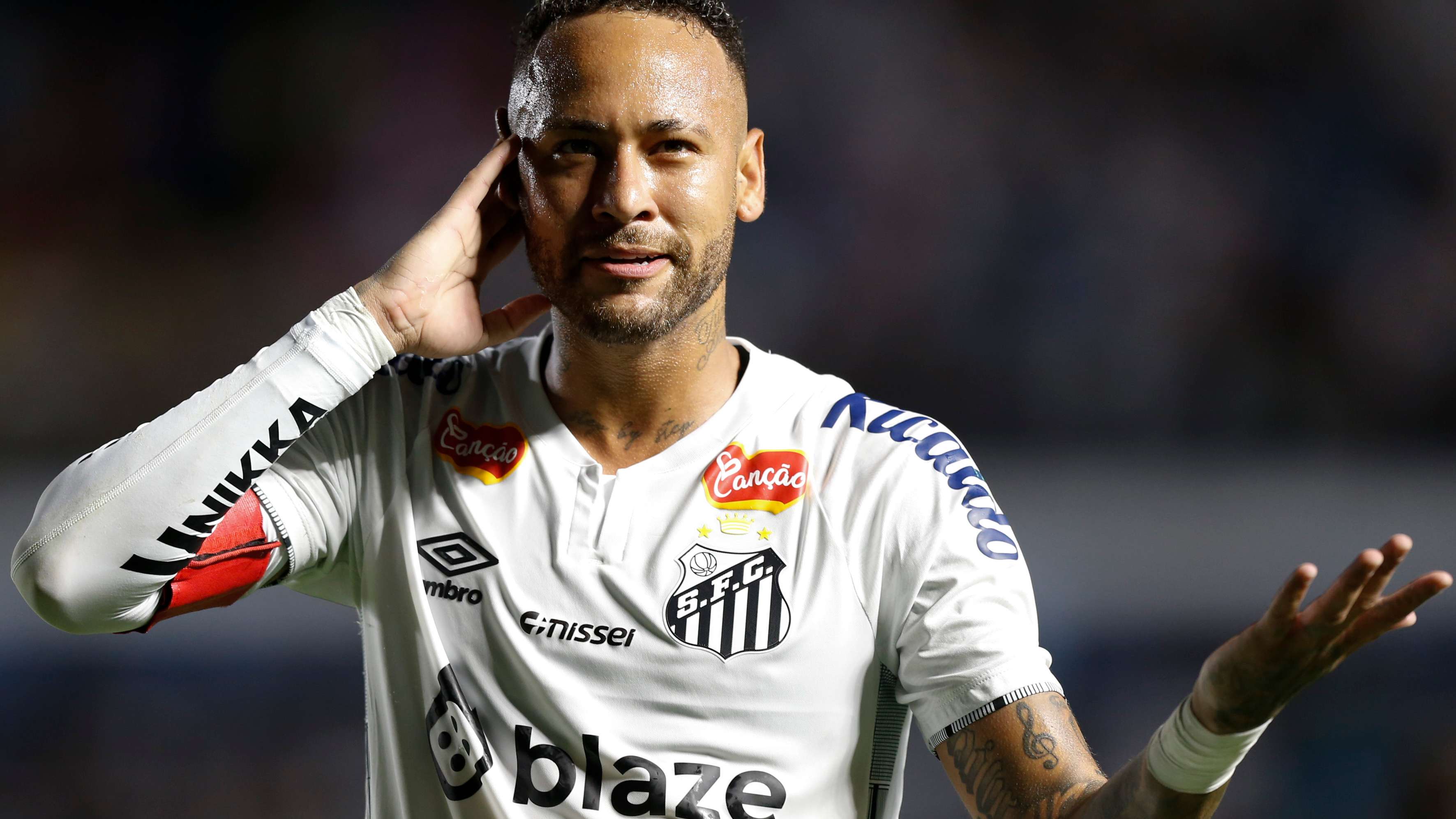 Santos v Bragantino - Campeonato Paulista 2025