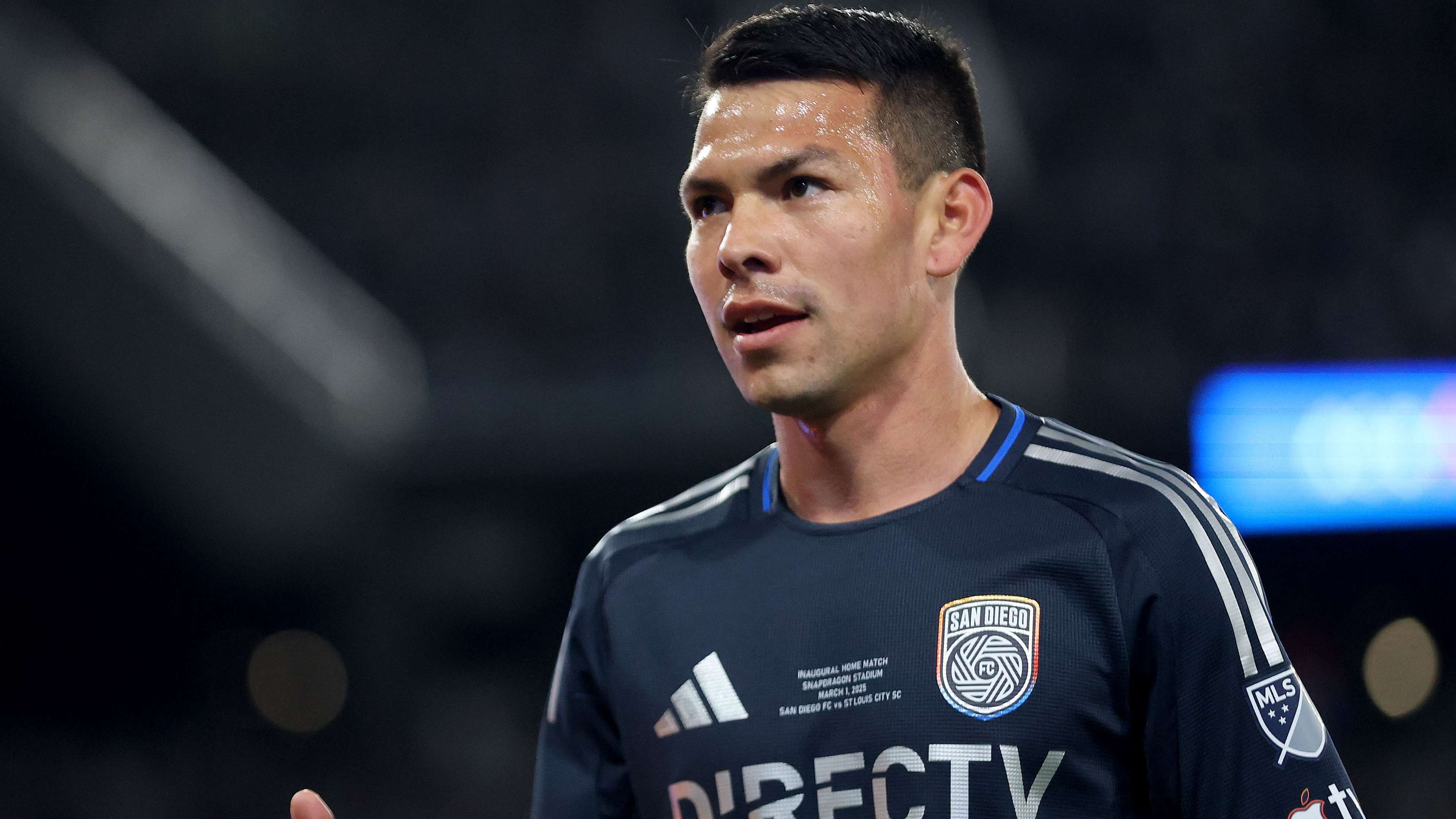 Pachuca reportedly wants Chucky Lozano and Carlos Vela for the Club World Cup | Goal.com Singapore