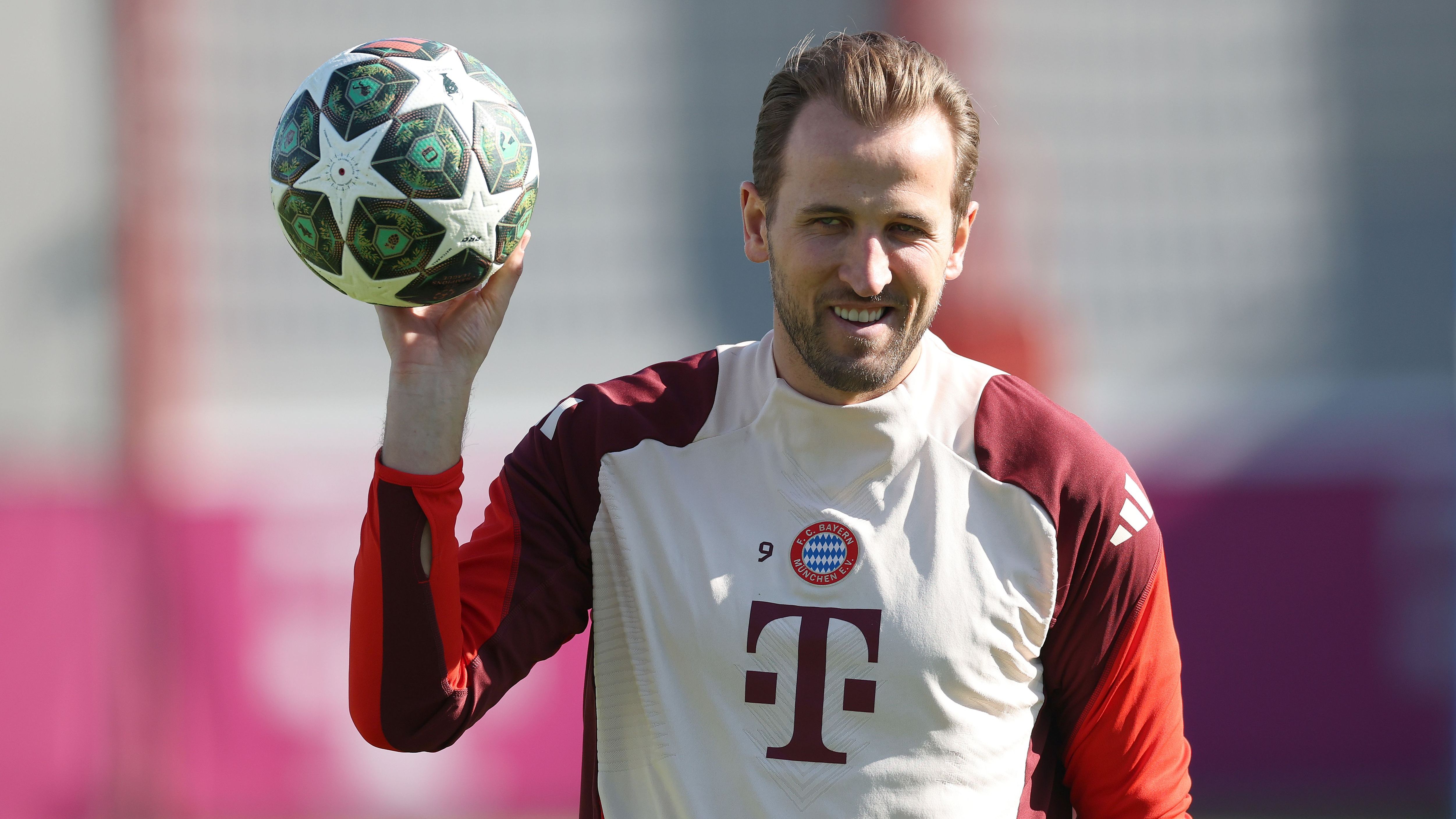 FC Bayern München Training Session And Press Conference - UEFA Champions League 2024/25 Round of 16 First Leg