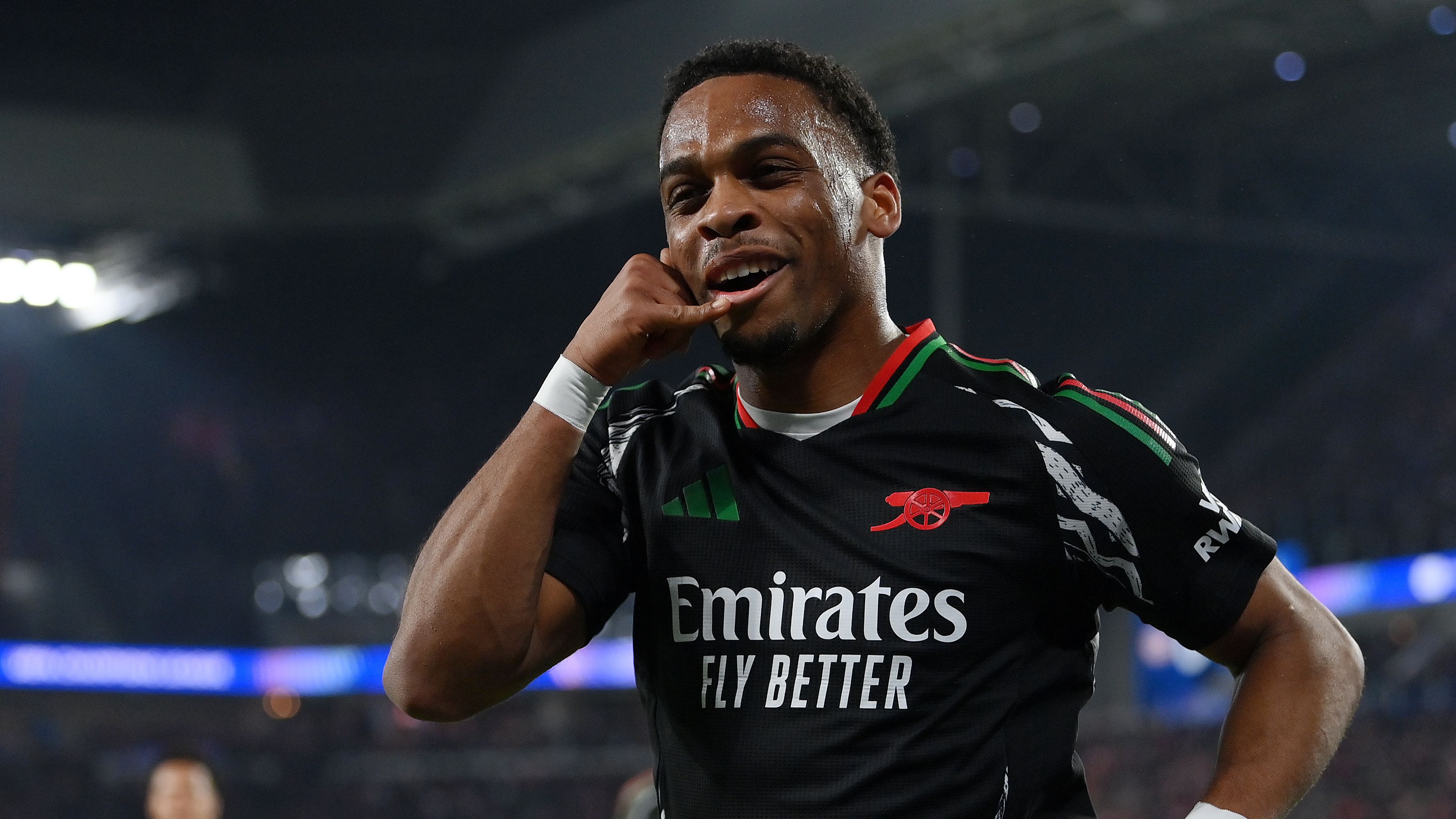 PSV Eindhoven v Arsenal FC - UEFA Champions League 2024/25 Round of 16 First Leg