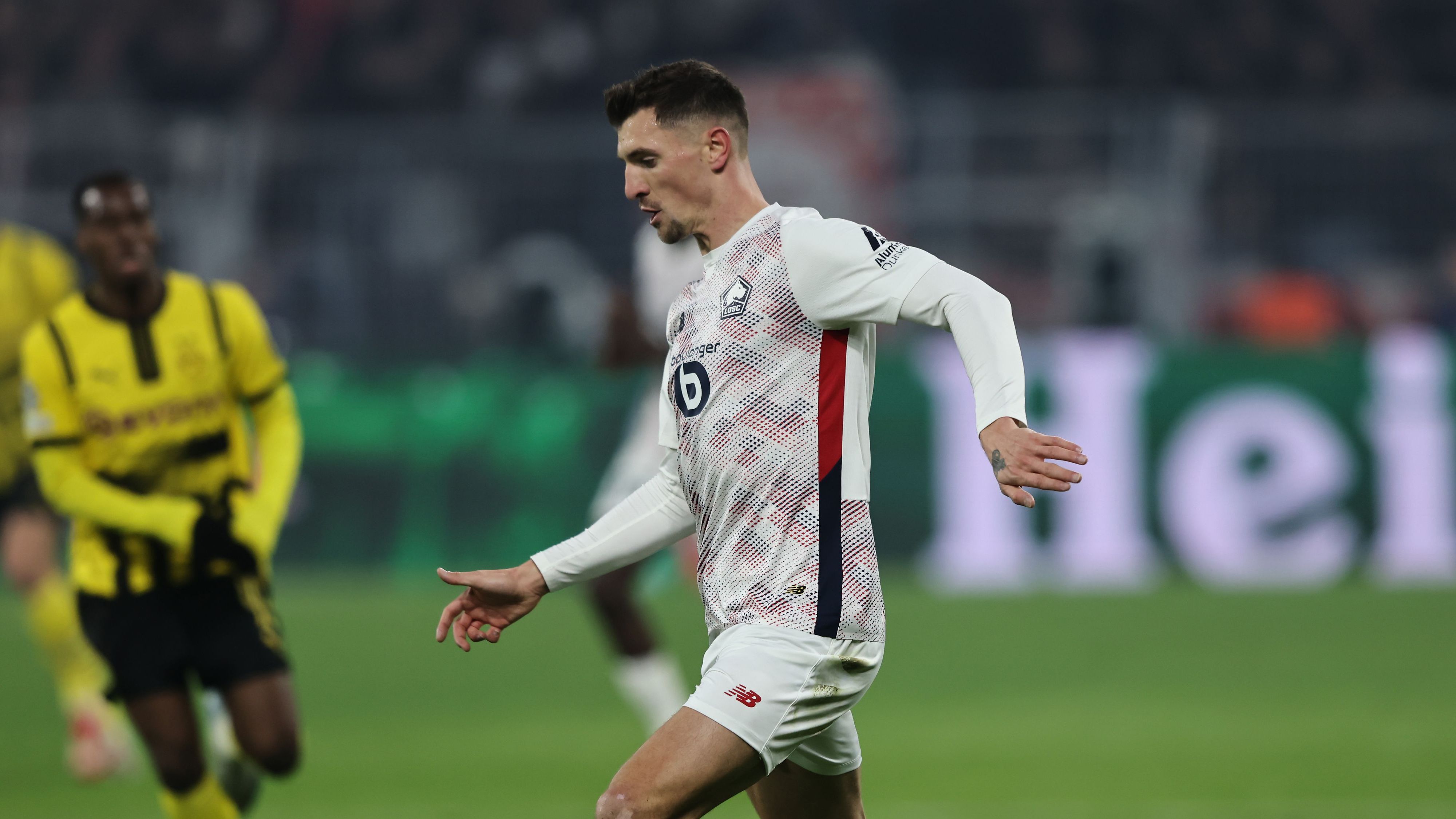 Borussia Dortmund v LOSC Lille - UEFA Champions League 2024/25 Round of 16 First Leg