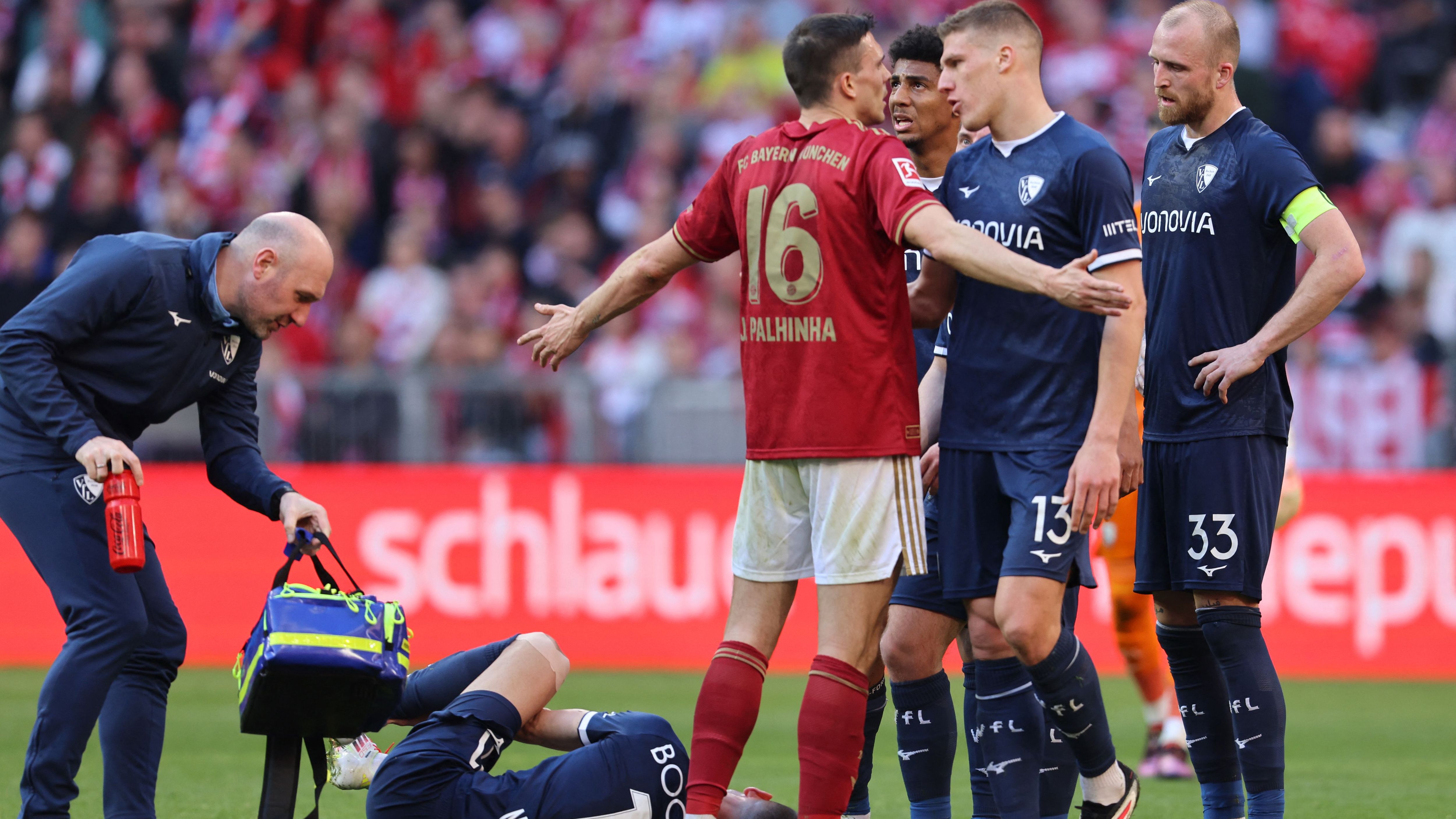 FBL-GER-BUNDESLIGA-BAYERN MUNICH-BOCHUM