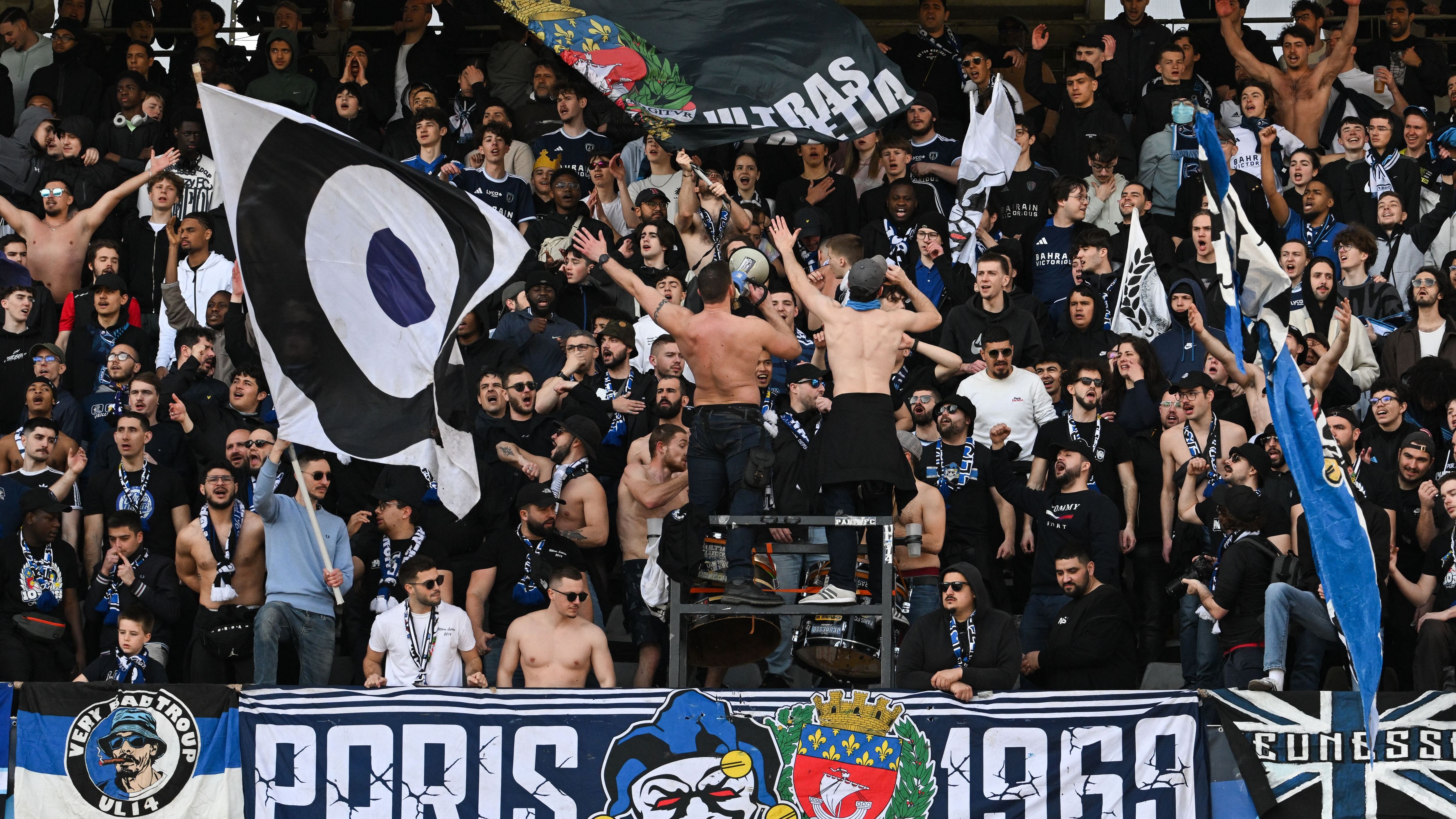 FBL-FRA-LIGUE2-PARIS FC-LORIENT