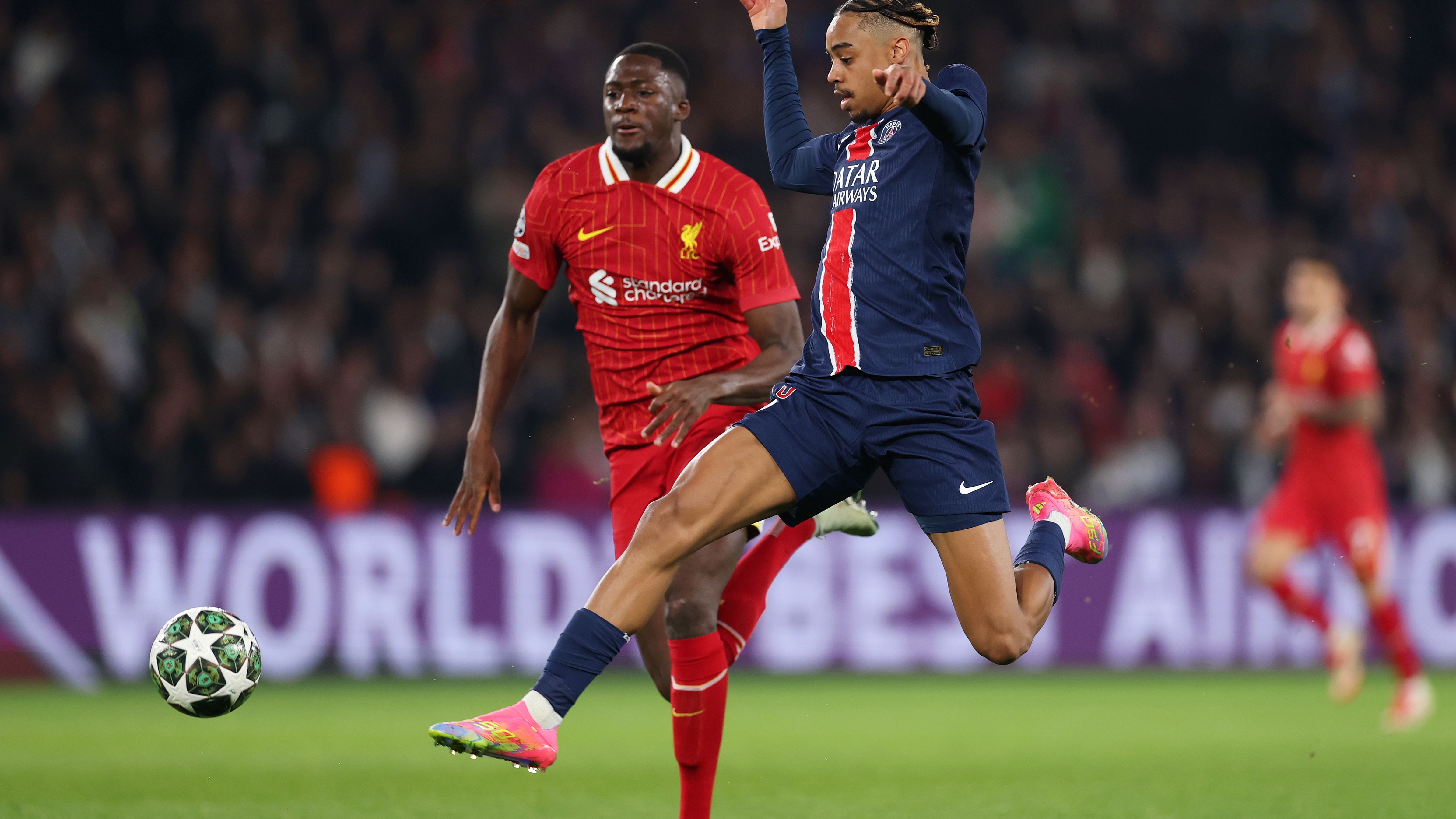 Paris Saint-Germain v Liverpool FC - UEFA Champions League 2024/25 Round of 16 First Leg