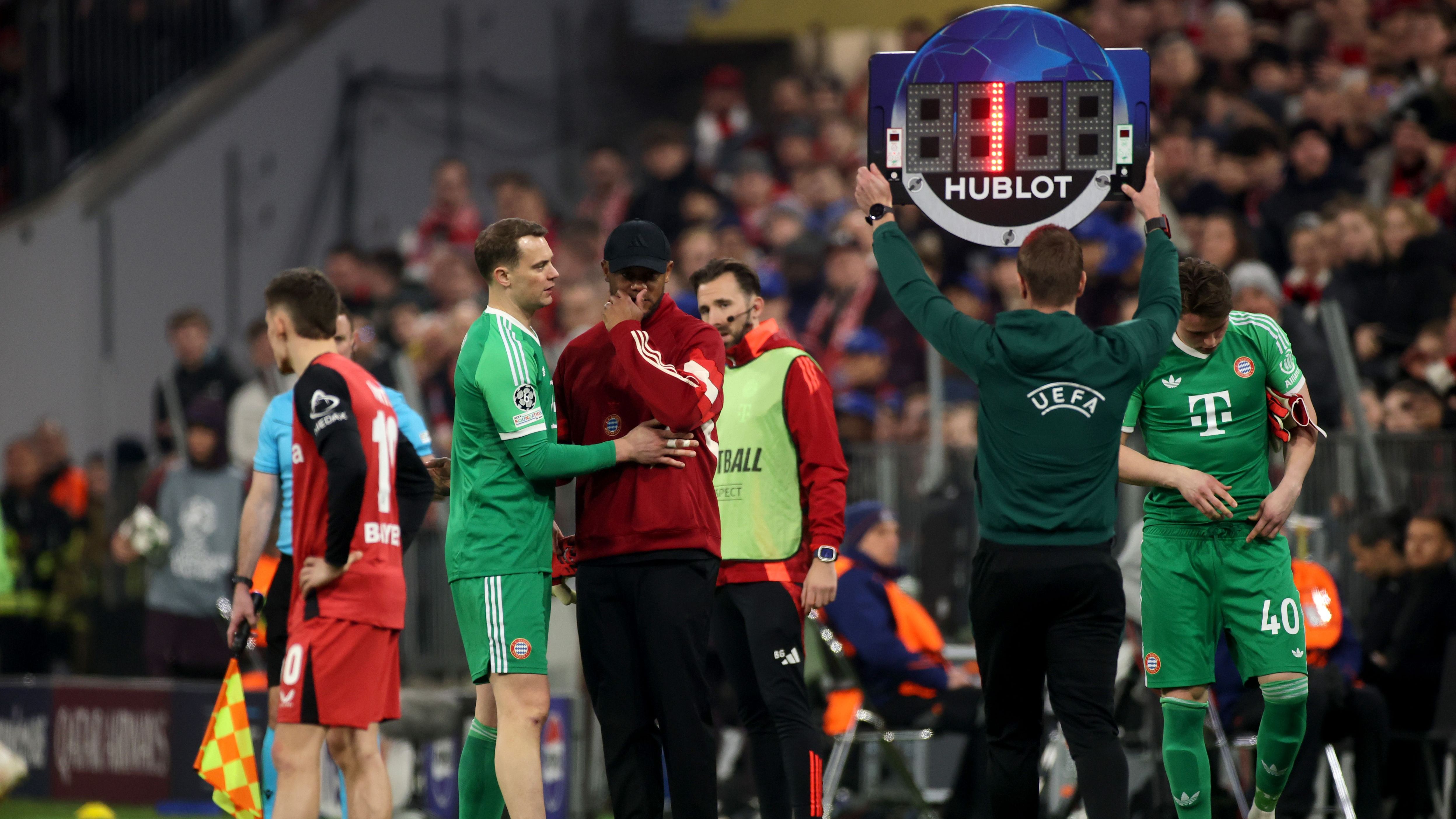 FC Bayern München v Bayer 04 Leverkusen - UEFA Champions League 2024/25 Round of 16 First Leg