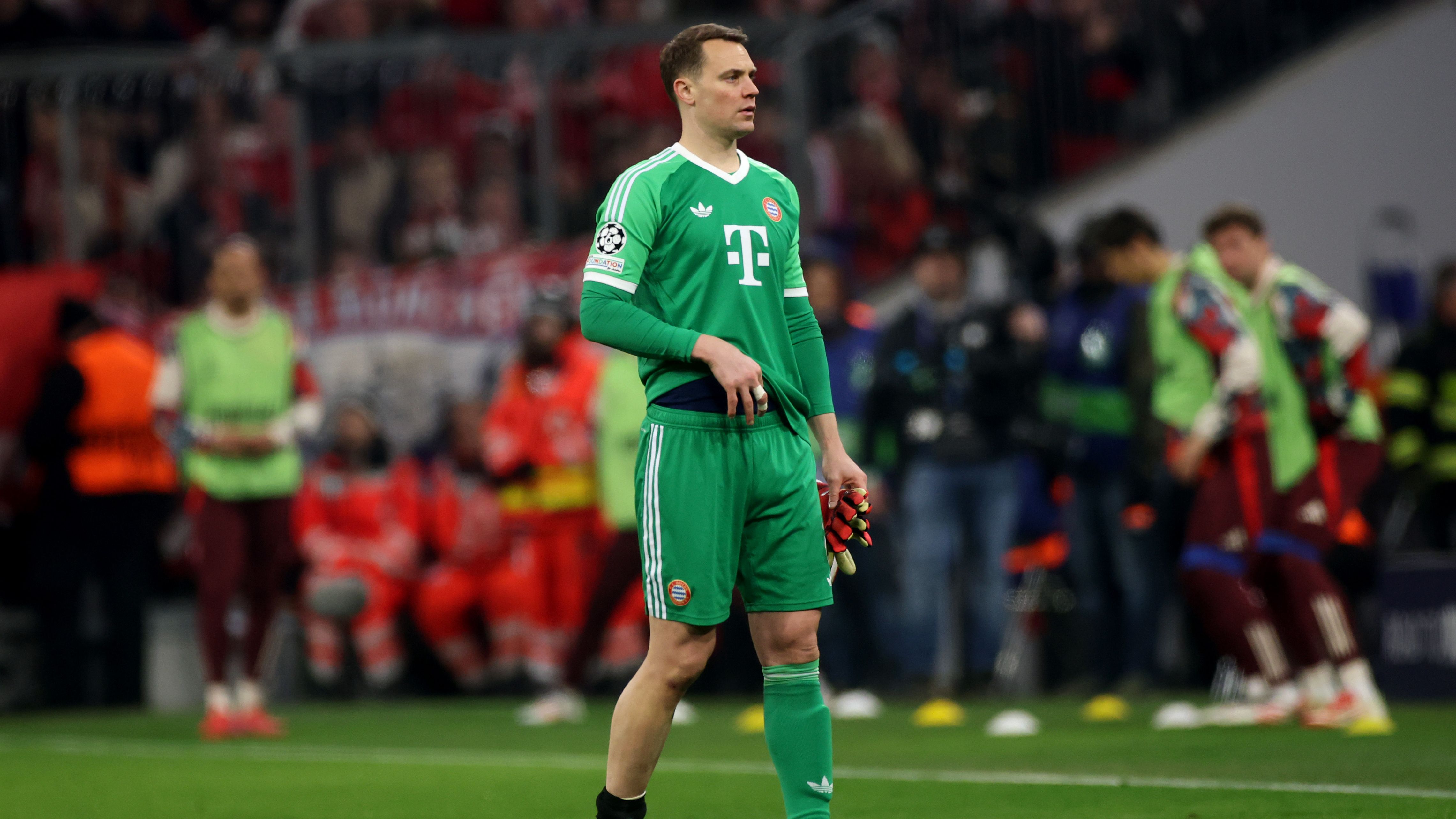 FC Bayern München v Bayer 04 Leverkusen - UEFA Champions League 2024/25 Round of 16 First Leg