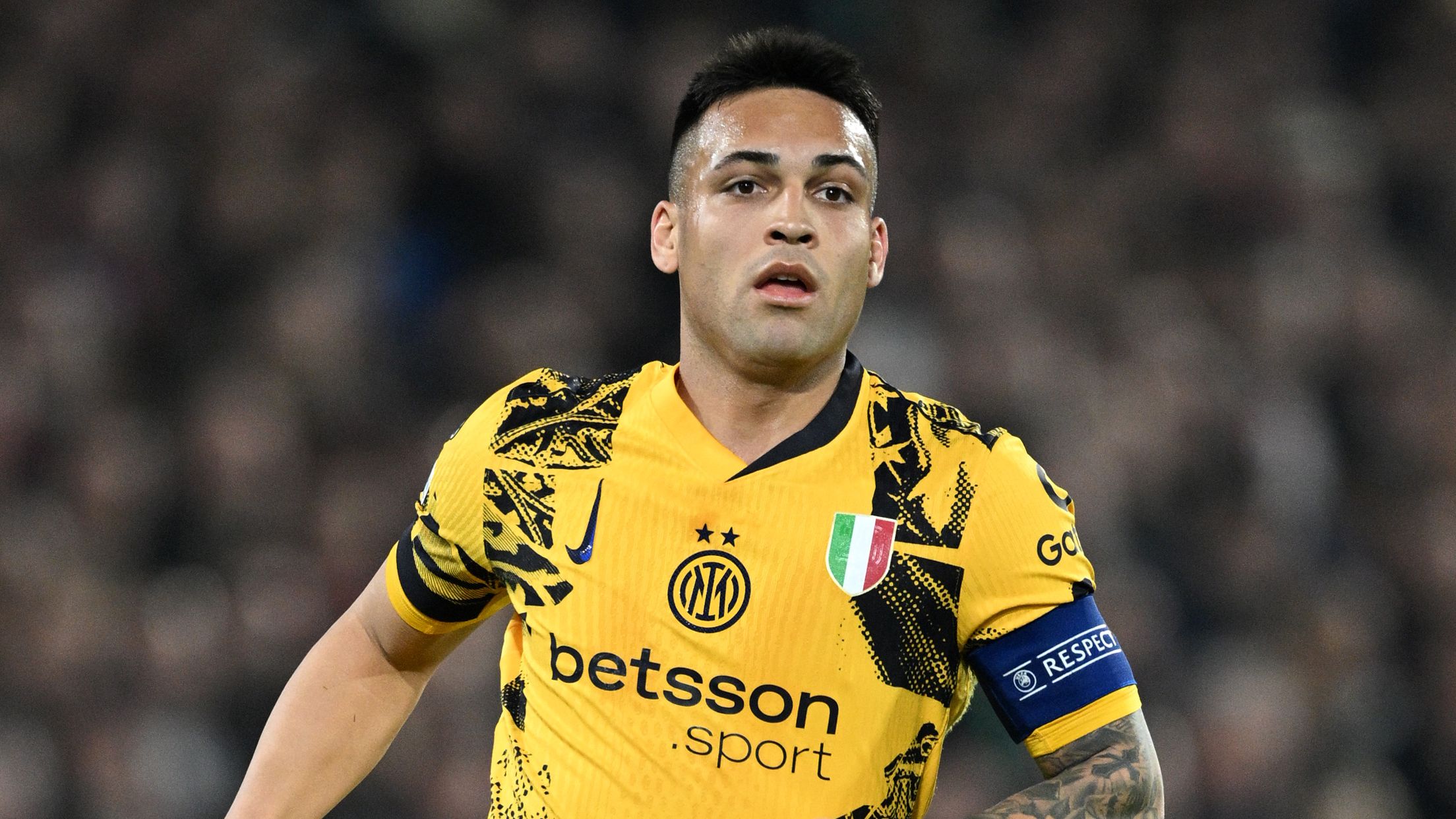 ヴィティーニャ　パリ・サンジェルマン　 24/25　4th　CL仕様 ヴィティーニャ パリ・サンジェルマン 24/25 4th CL仕様 PSG 24-25 4th