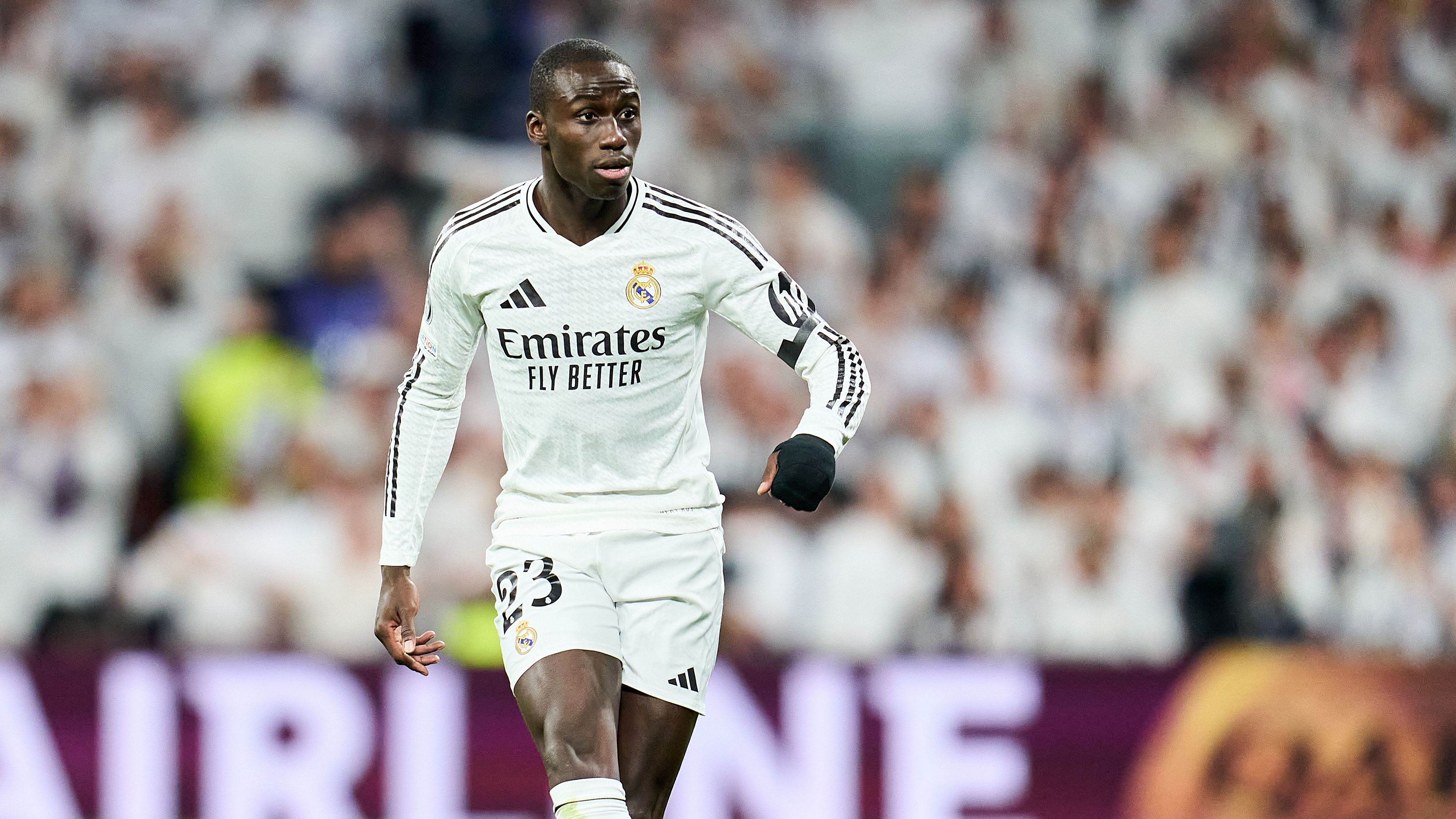 Real Madrid C.F. v Atletico de Madrid - UEFA Champions League 2024/25 Round of 16 First Leg