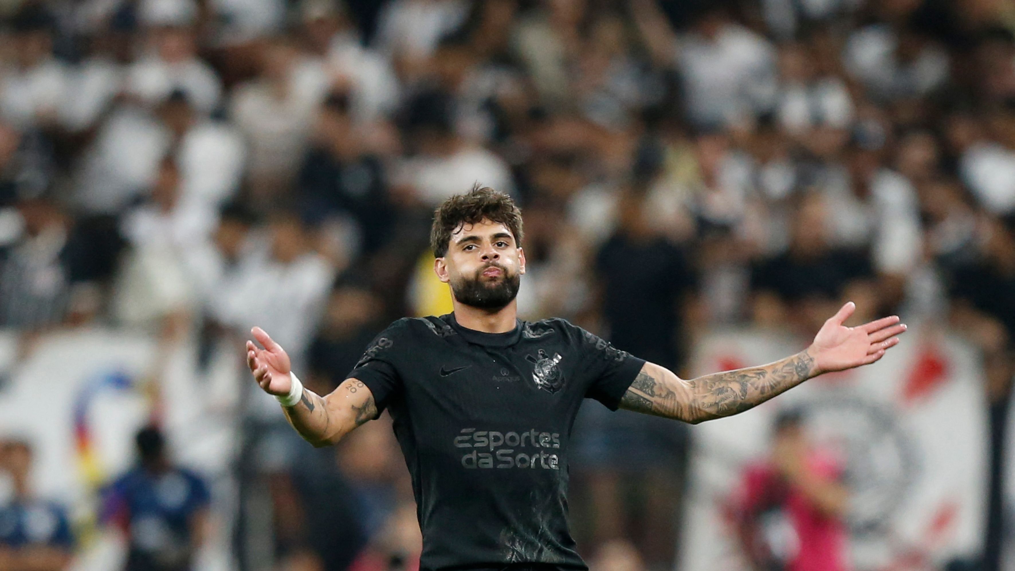 FBL-BRA-CORINTHIANS-SANTOS