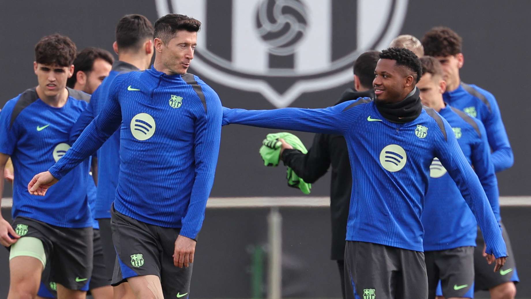 FBL-EUR-C1-BARCELONA-TRAINING