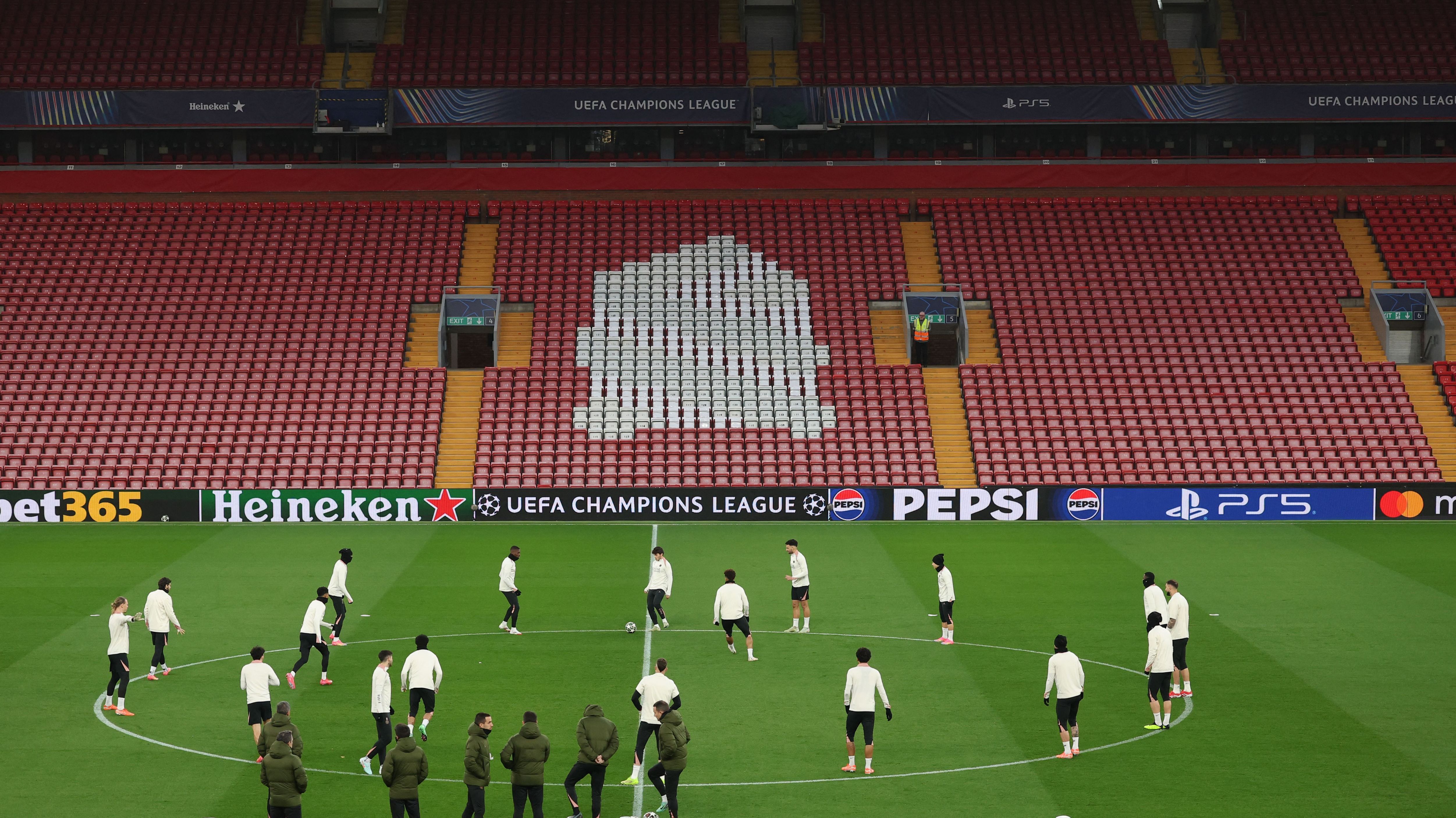 FBL-C1-EUR-PSG-TRAINING