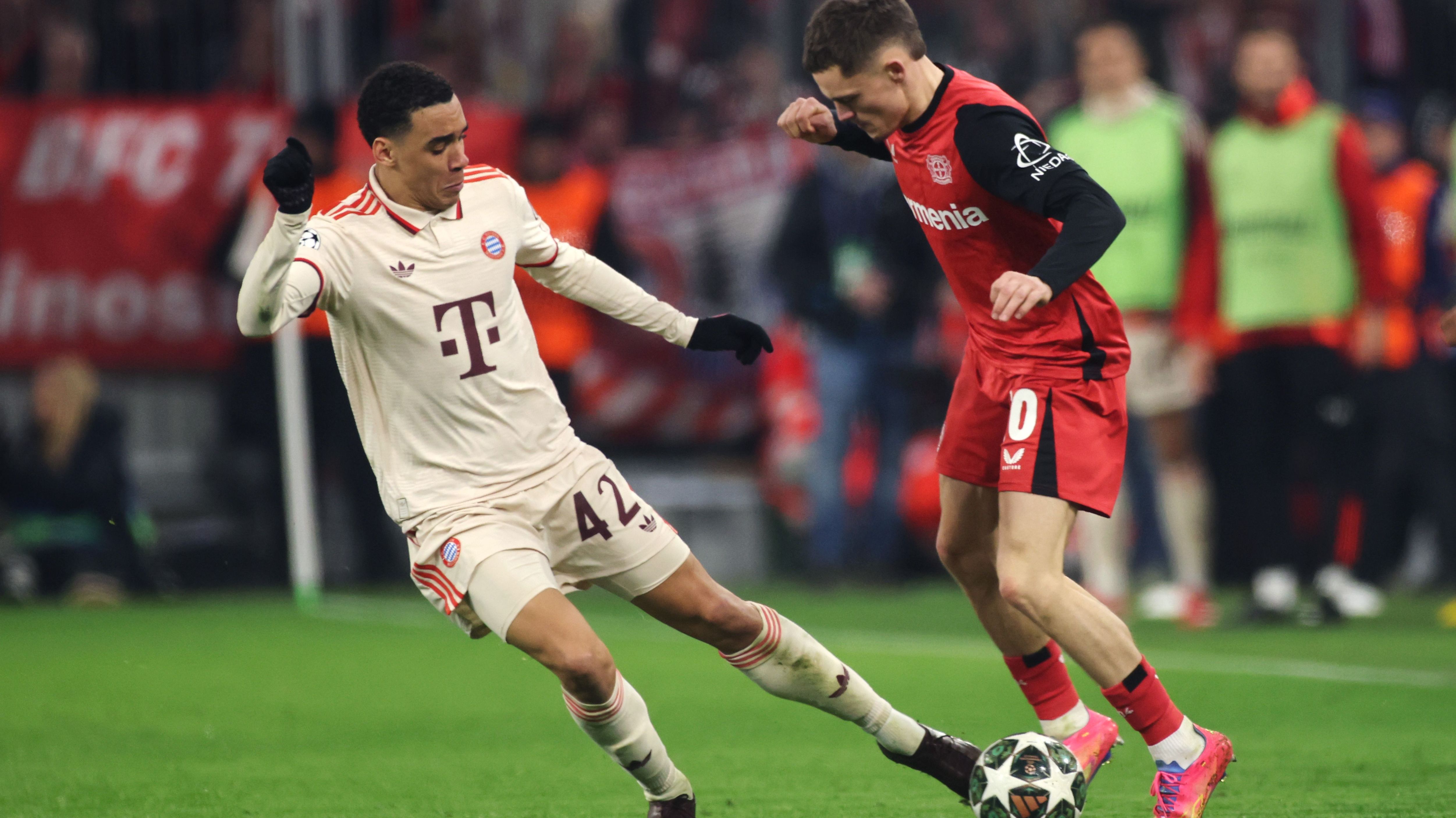 FC Bayern München v Bayer 04 Leverkusen - UEFA Champions League 2024/25 Round of 16 First Leg