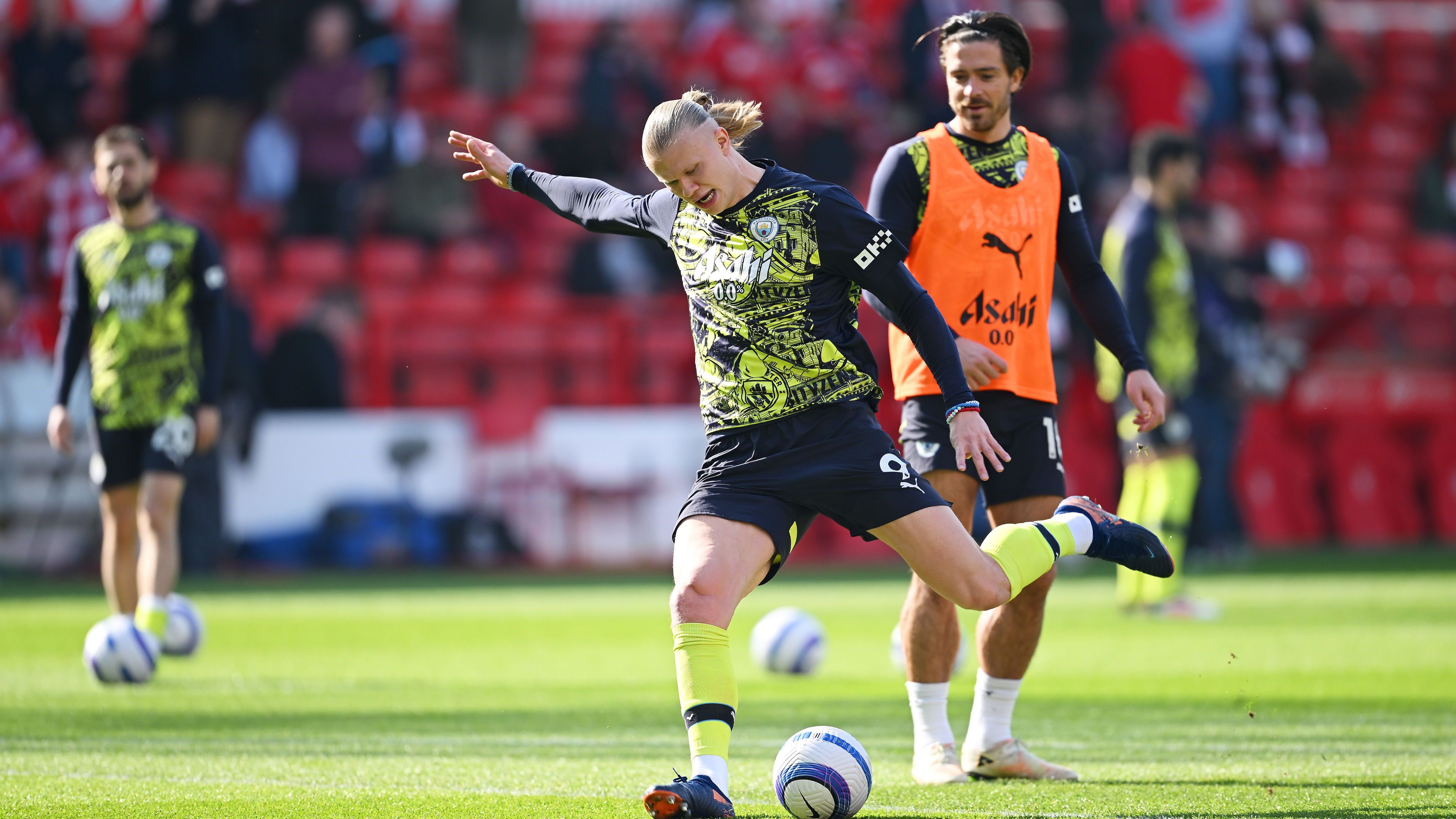 Nottingham Forest FC v Manchester City FC - Premier League