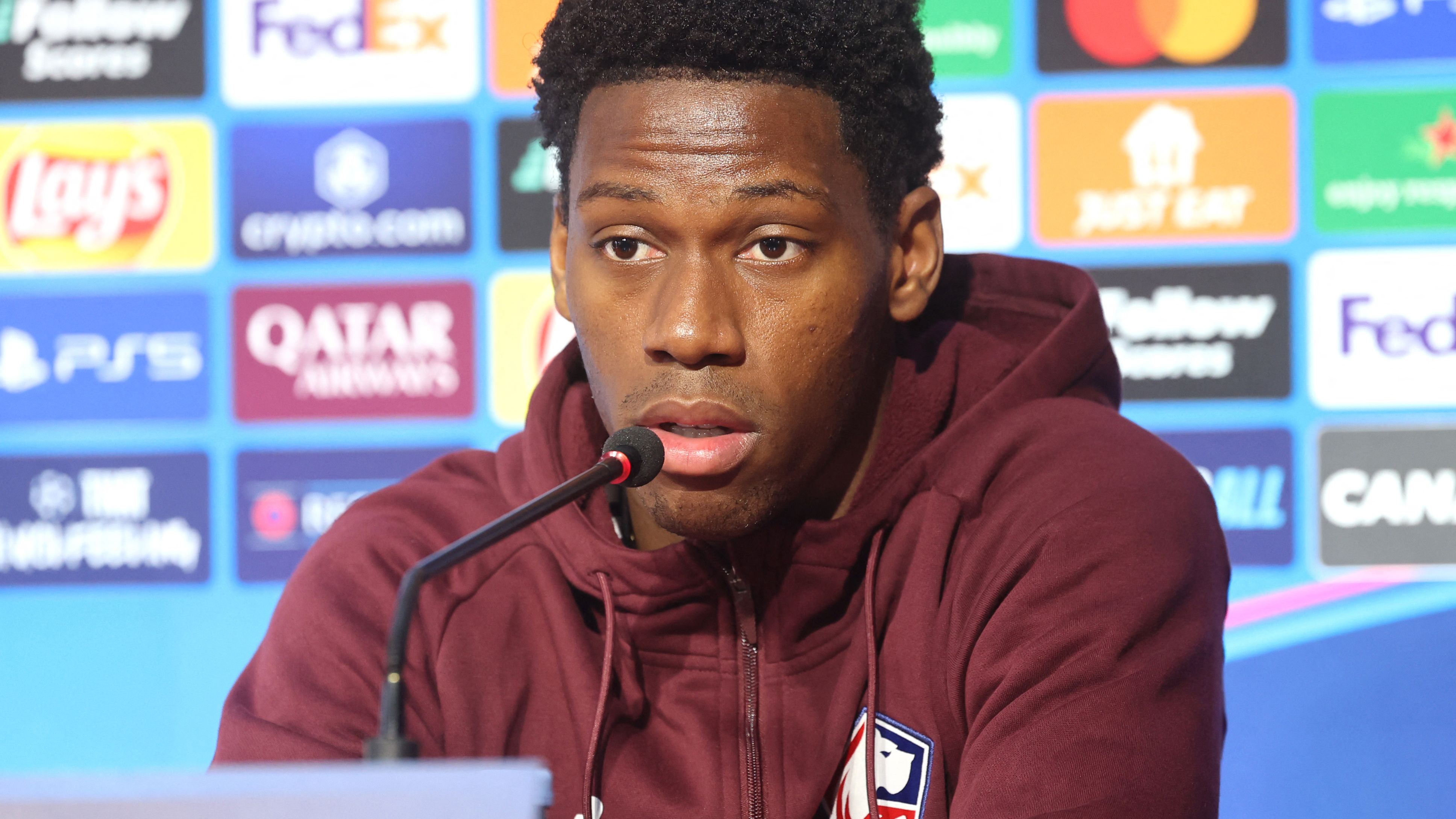 FBL-EUR-C1-LILLE-PRESSER