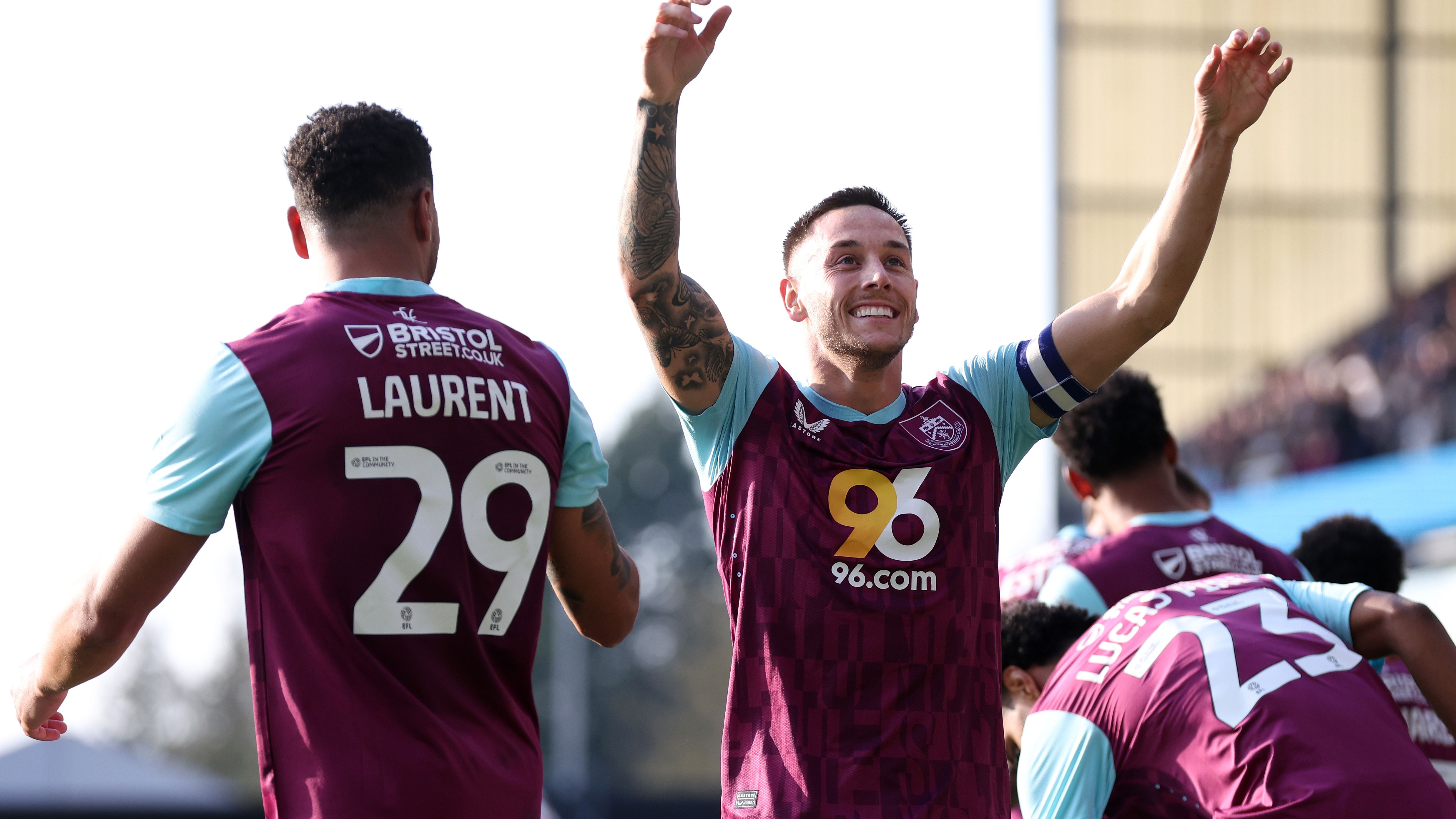 Burnley FC v Luton Town FC - Sky Bet Championship
