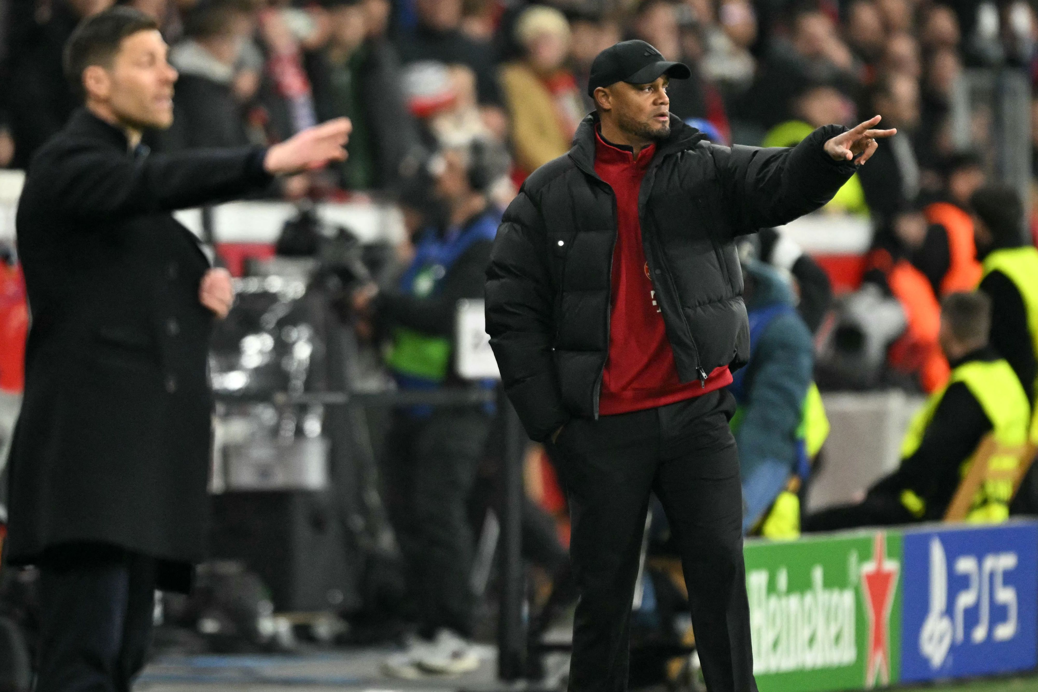 FBL-EUR-C1-LEVERKUSEN-BAYERN