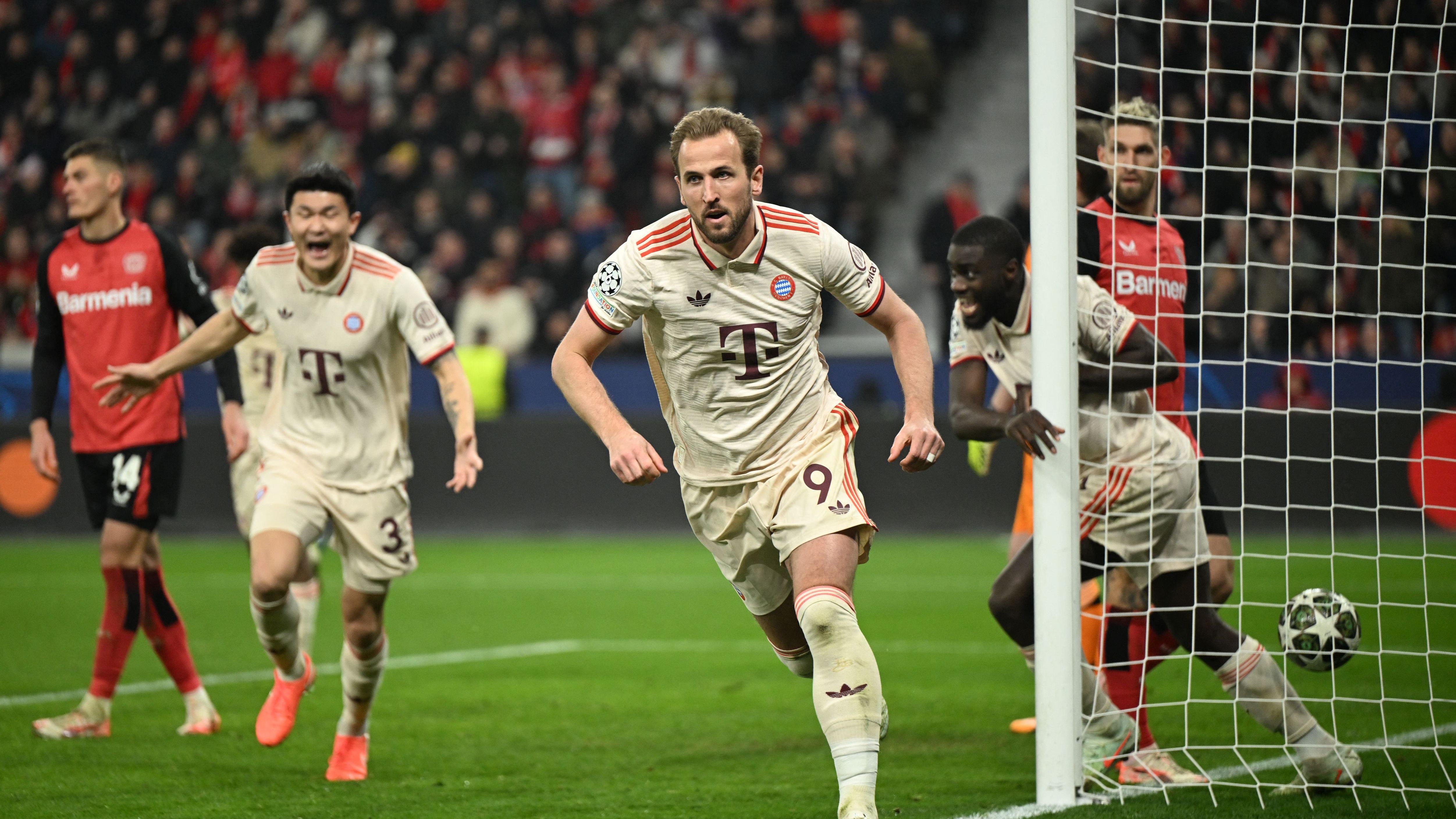 FBL-EUR-C1-LEVERKUSEN-BAYERN