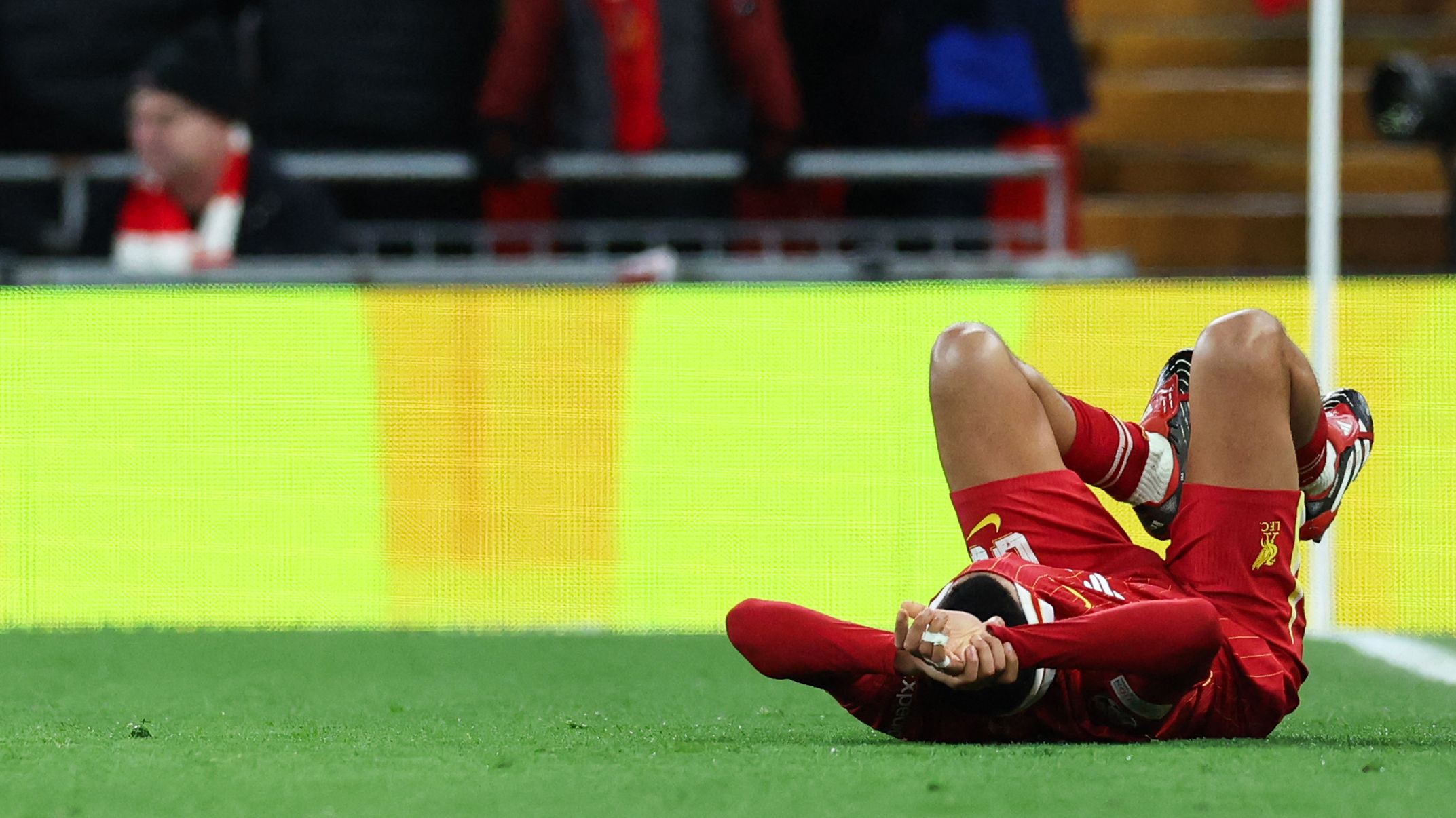 FBL-EUR-C1-LIVERPOOL-PSG