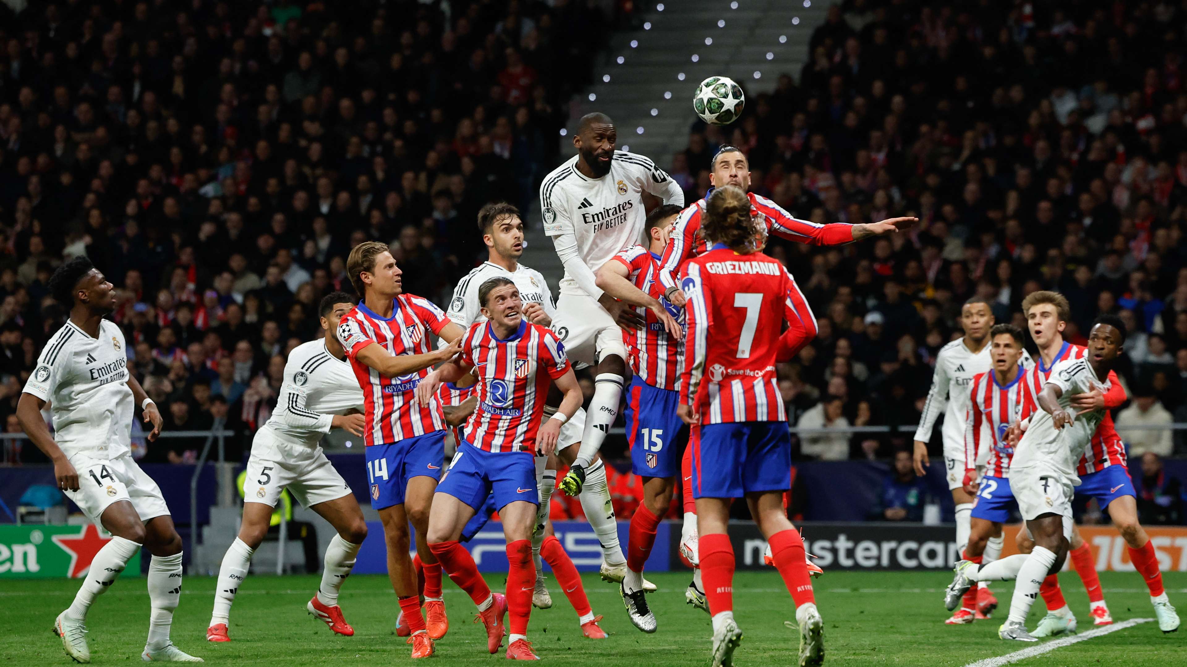 FBL-EUR-C1-ATLETICO-REAL MADRID