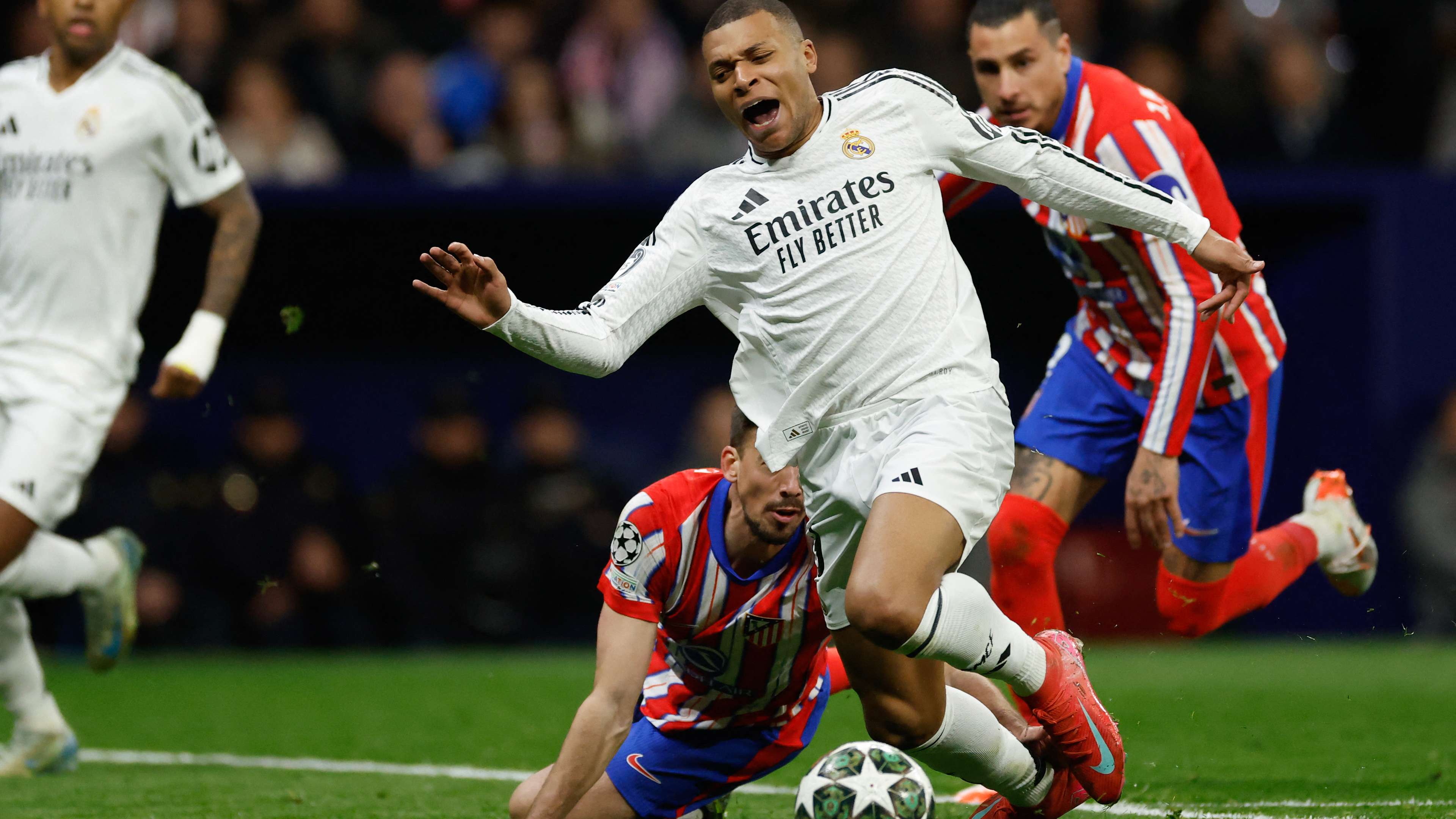 FBL-EUR-C1-ATLETICO-REAL MADRID