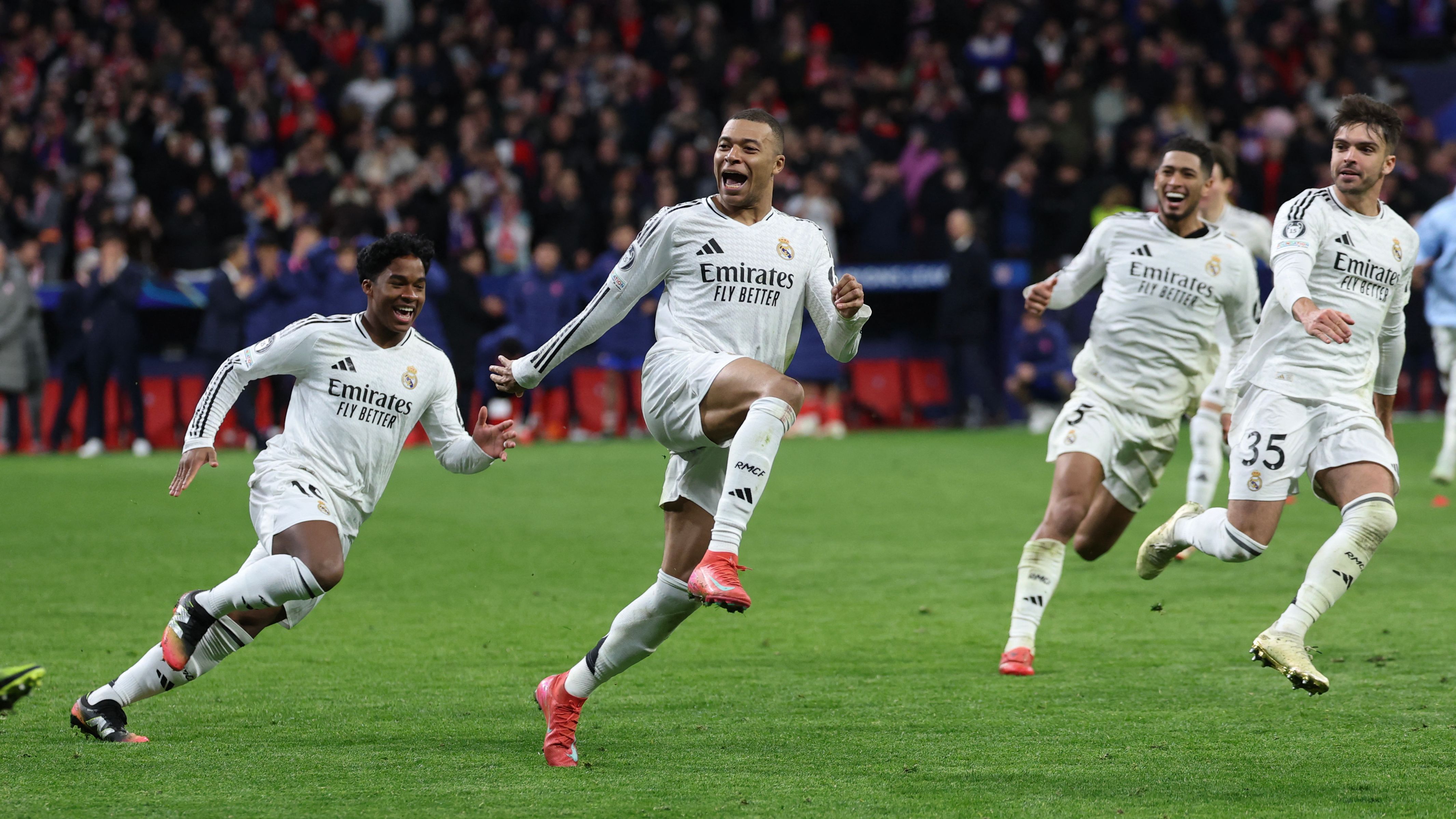 TOPSHOT-FBL-EUR-C1-ATLETICO-REAL MADRID