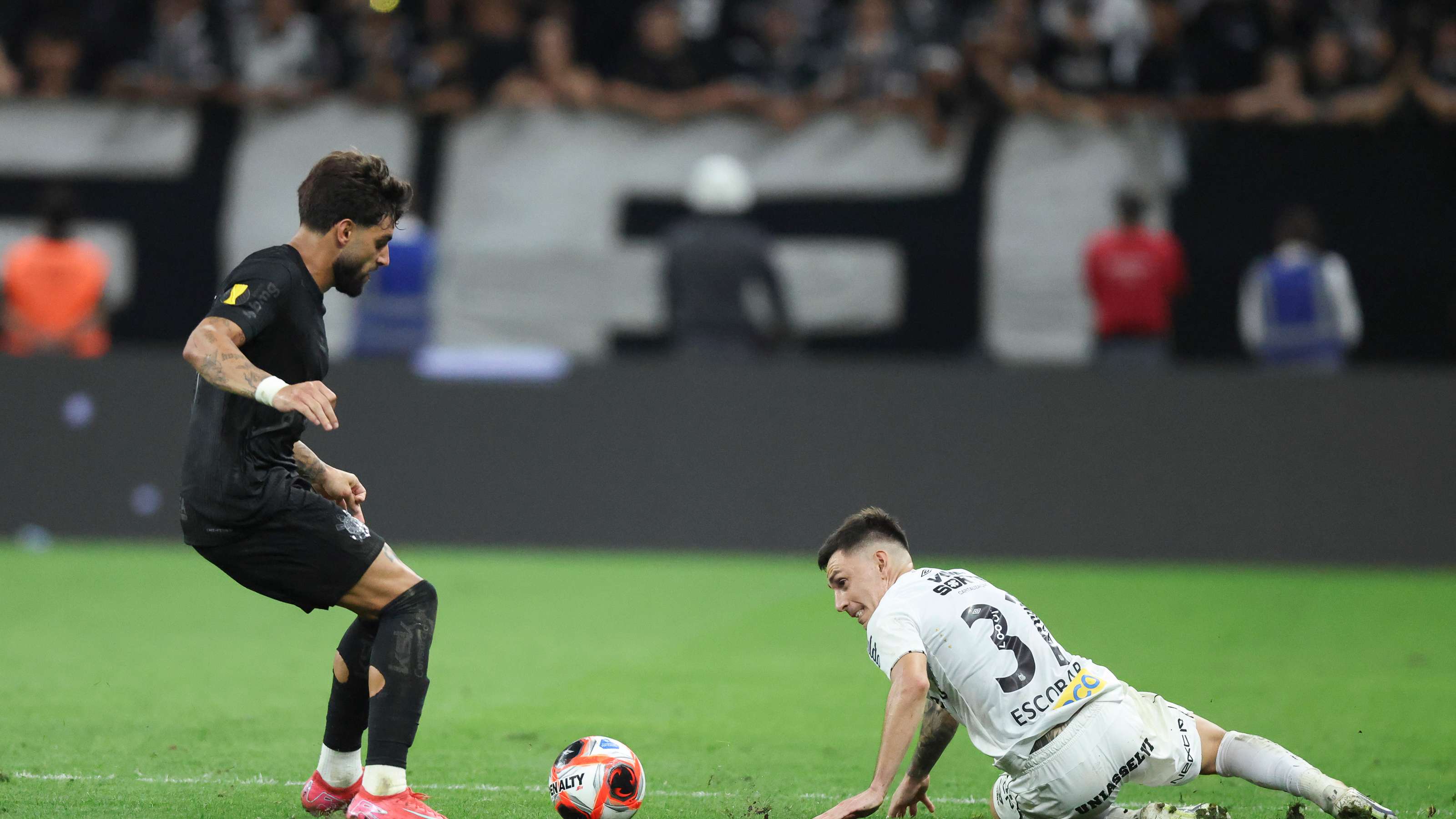 Corinthians v Santos - Campeonato Paulista 2025