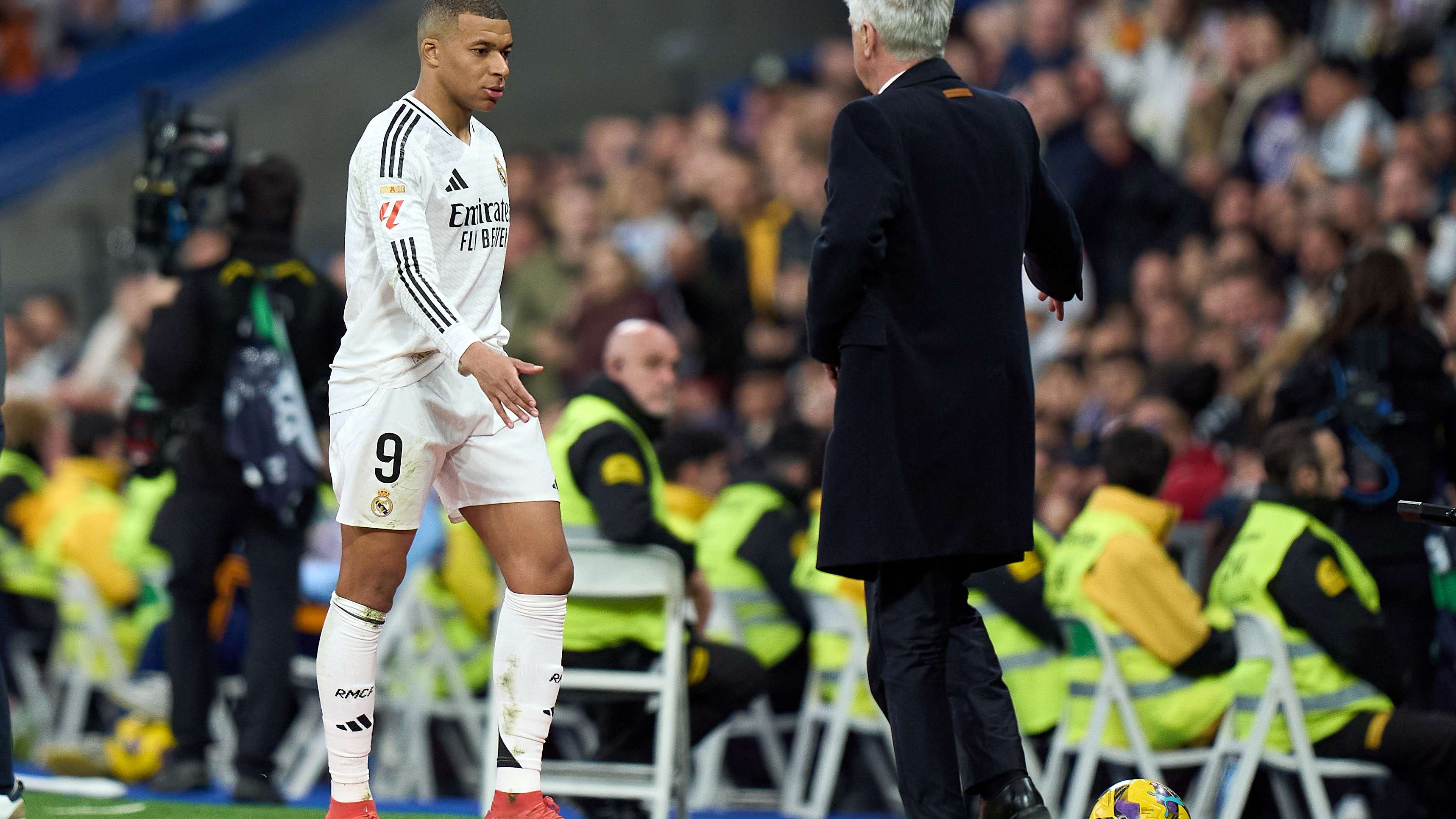 Real Madrid CF v Rayo Vallecano - La Liga EA Sports