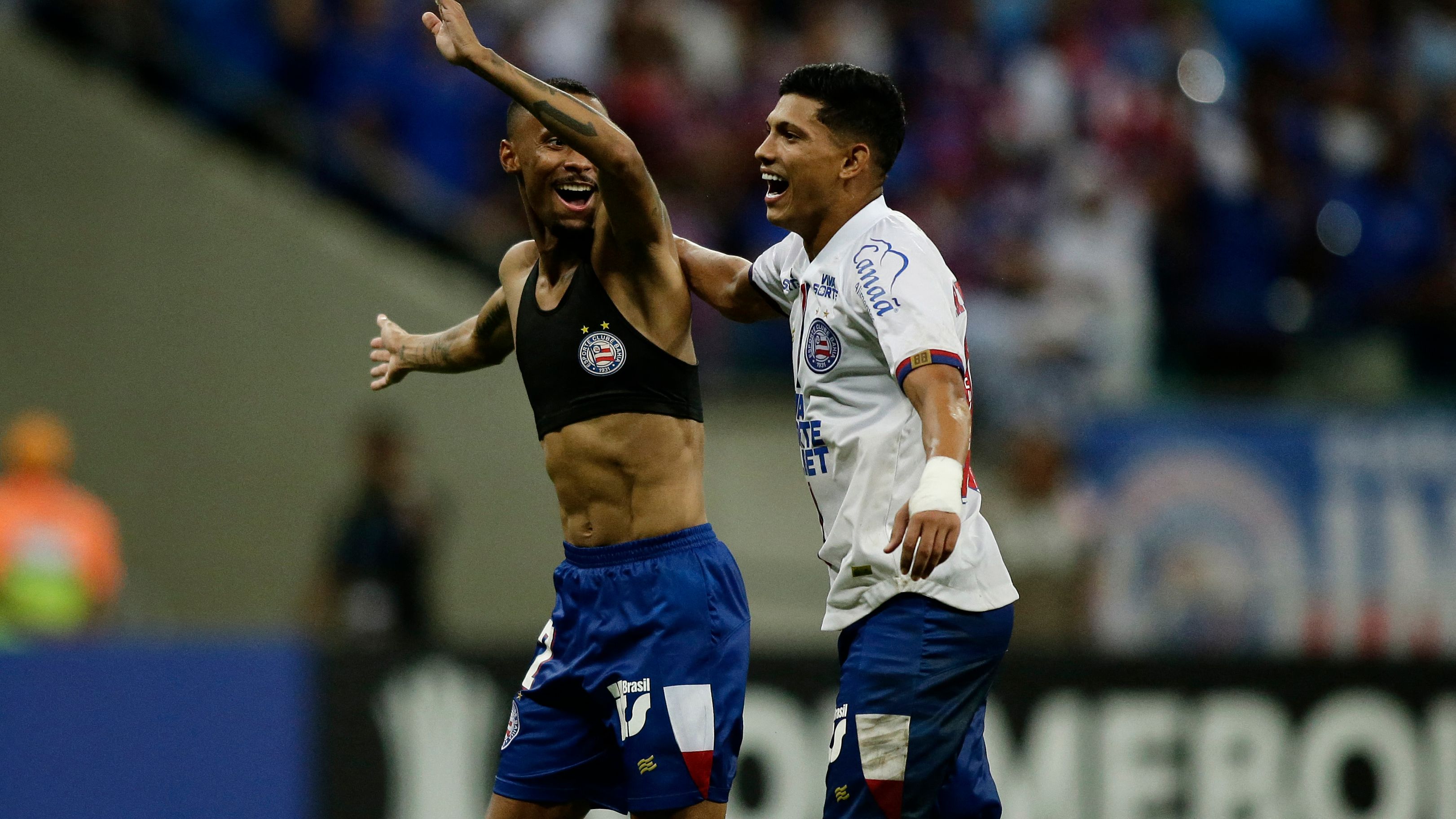 FBL-LIBERTADORES-BAHIA-BOSTON