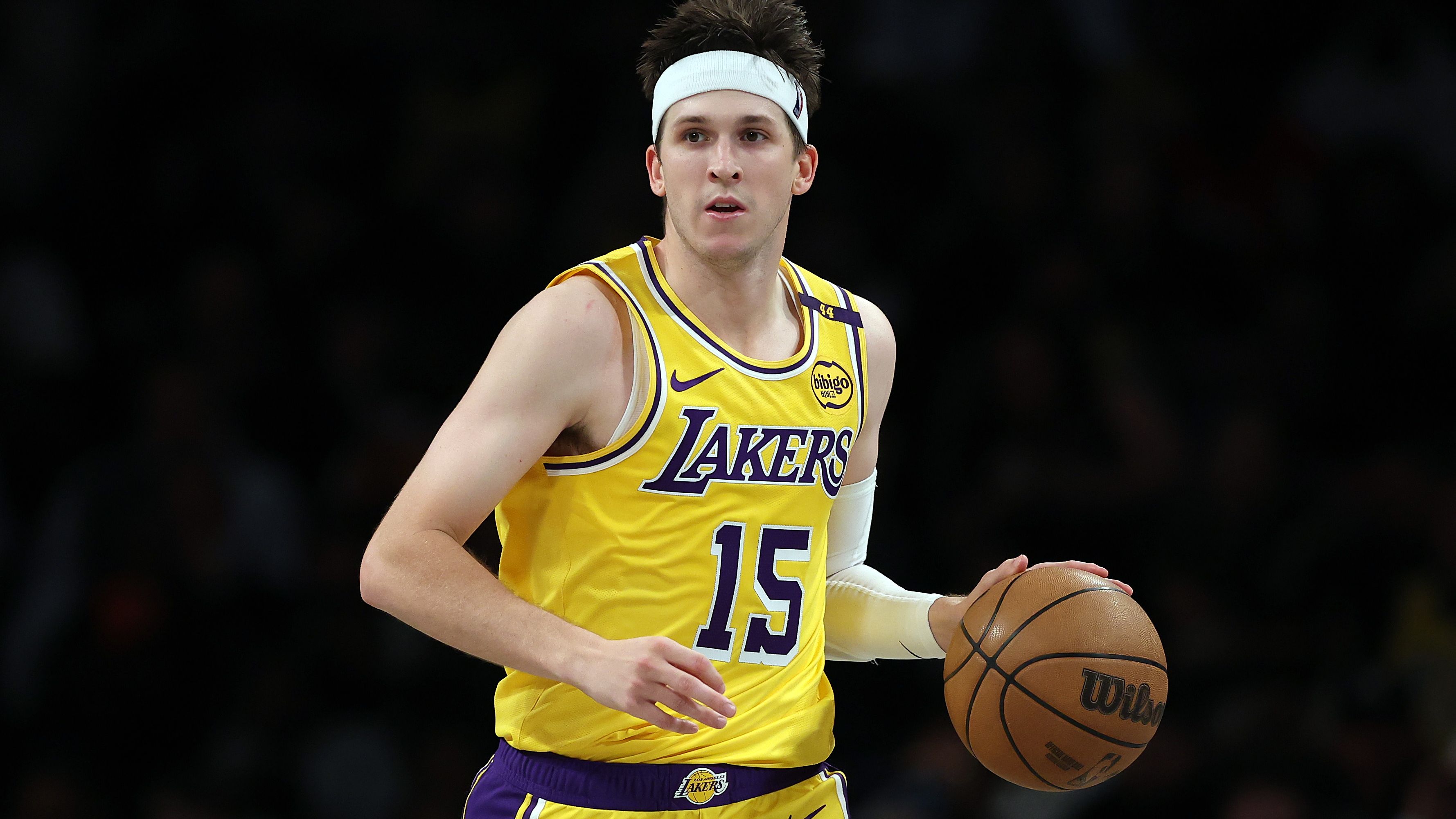 Los Angeles Lakers v Brooklyn Nets