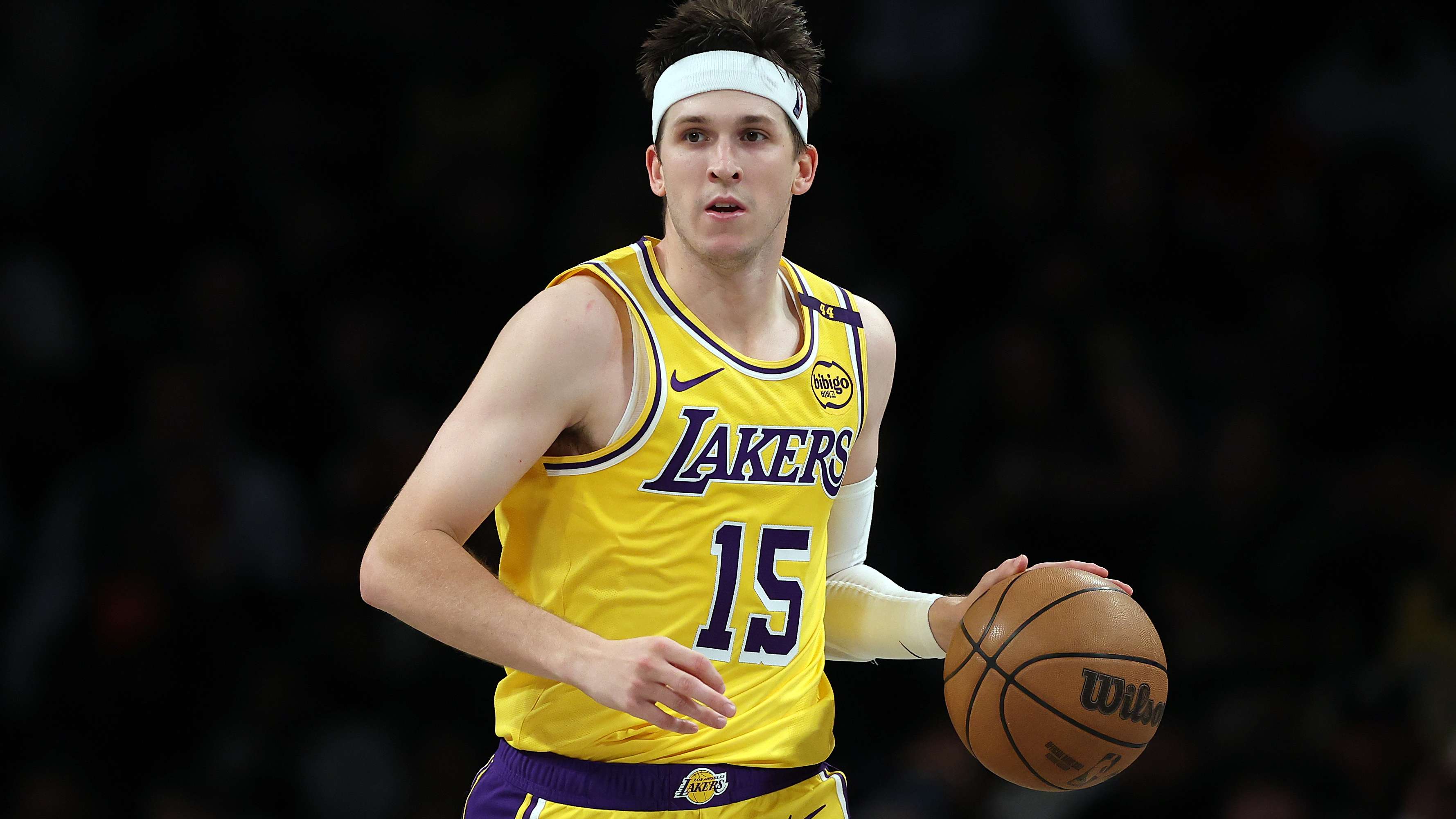 Los Angeles Lakers v Brooklyn Nets