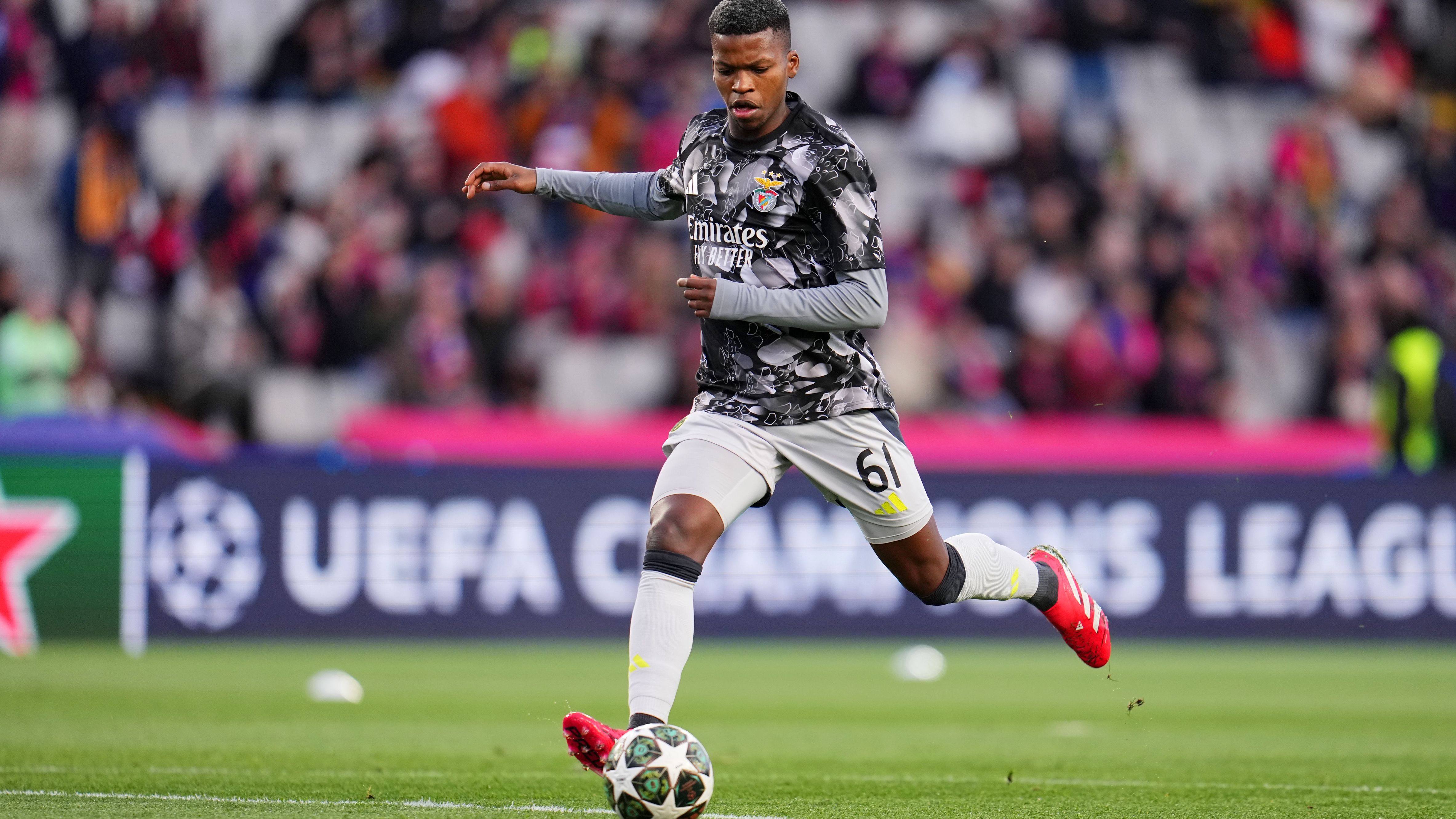 FC Barcelona v SL Benfica - UEFA Champions League 2024/25 Round of 16 Second Leg