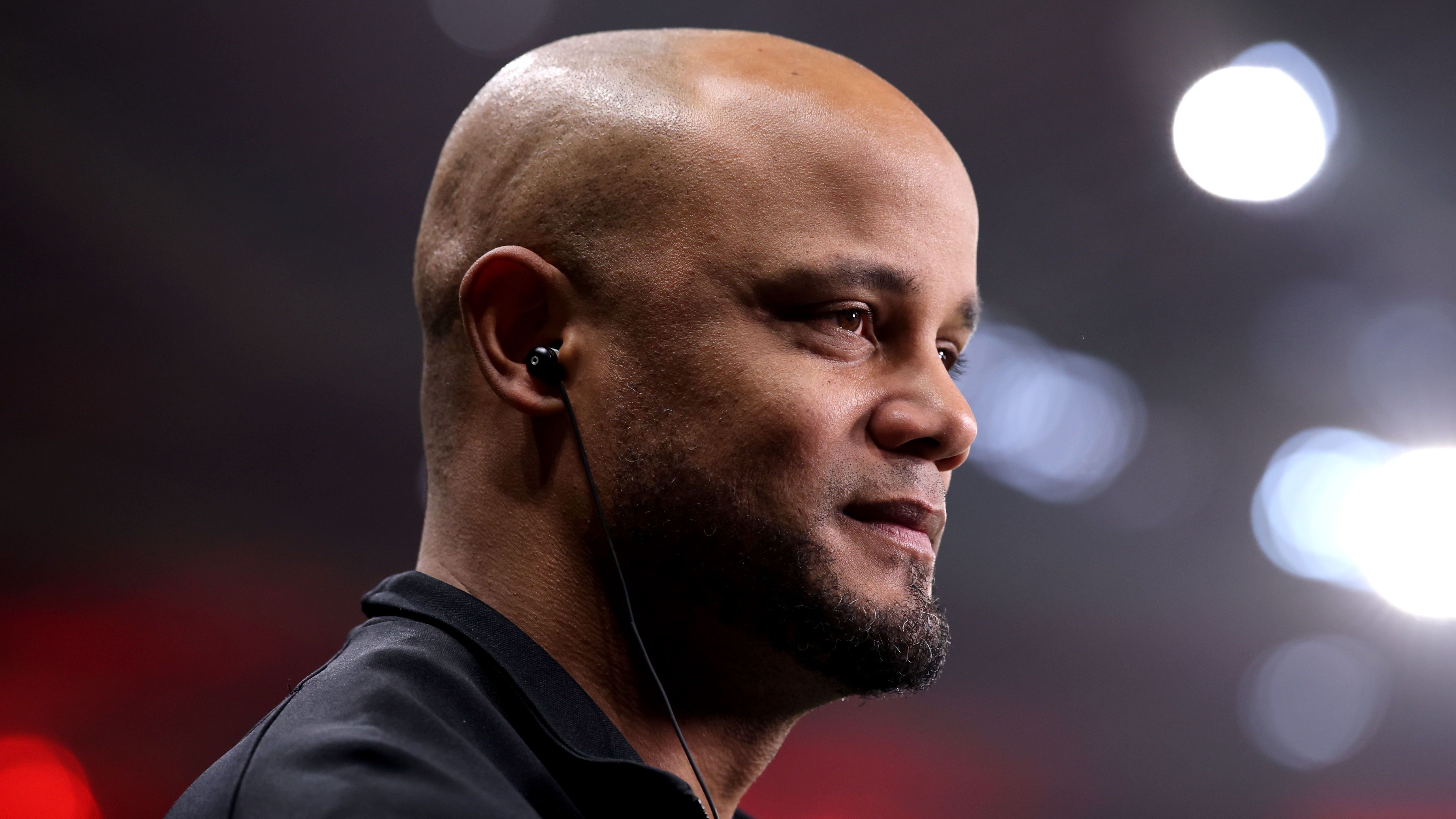 Bayer 04 Leverkusen v FC Bayern München - UEFA Champions League 2024/25 Round of 16 Second Leg