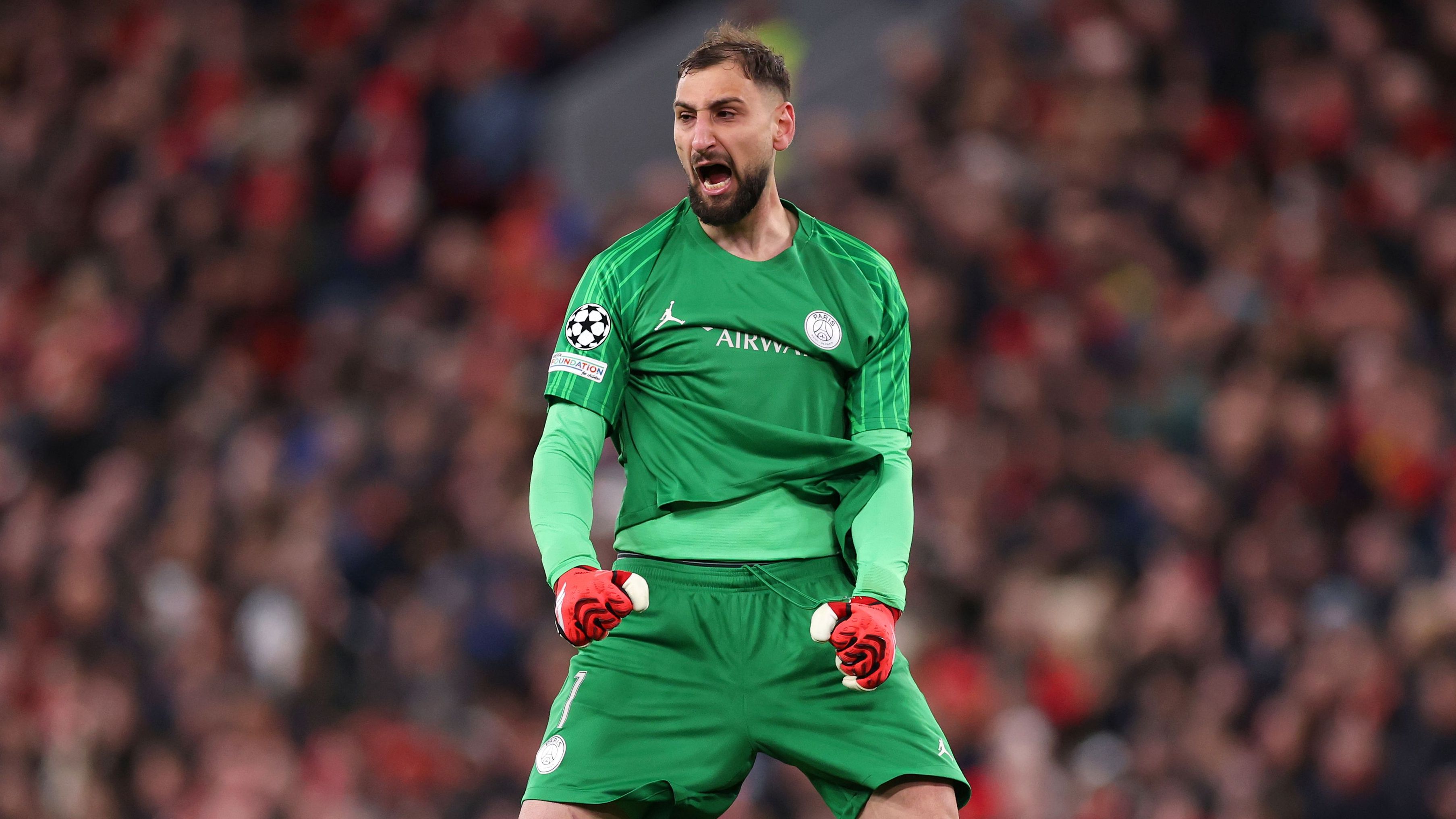 Liverpool FC v Paris Saint-Germain - UEFA Champions League 2024/25 Round of 16 Second Leg