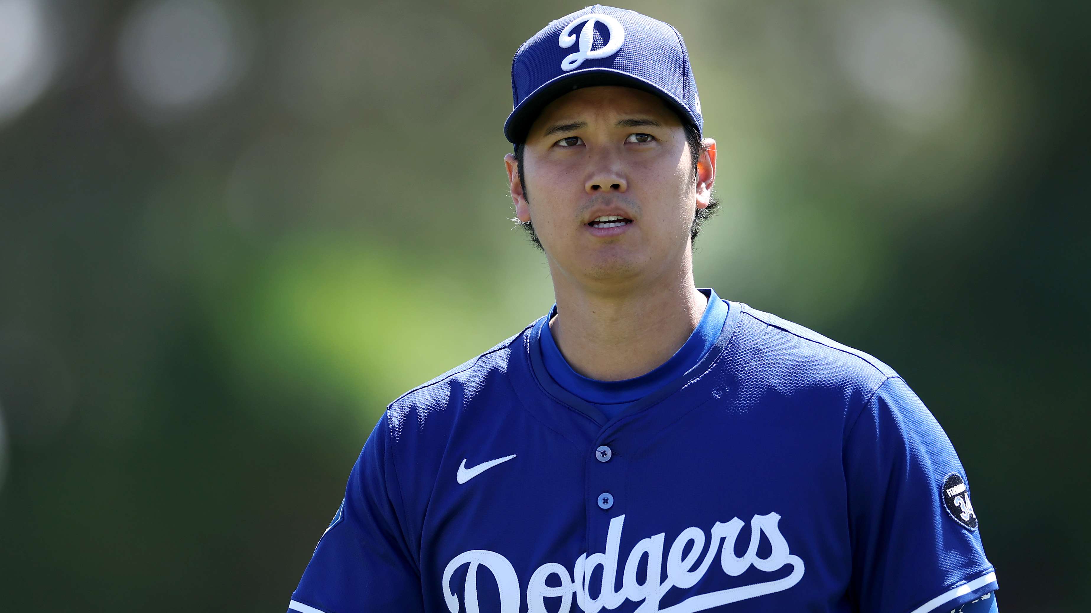 Cleveland Guardians v Los Angeles Dodgers