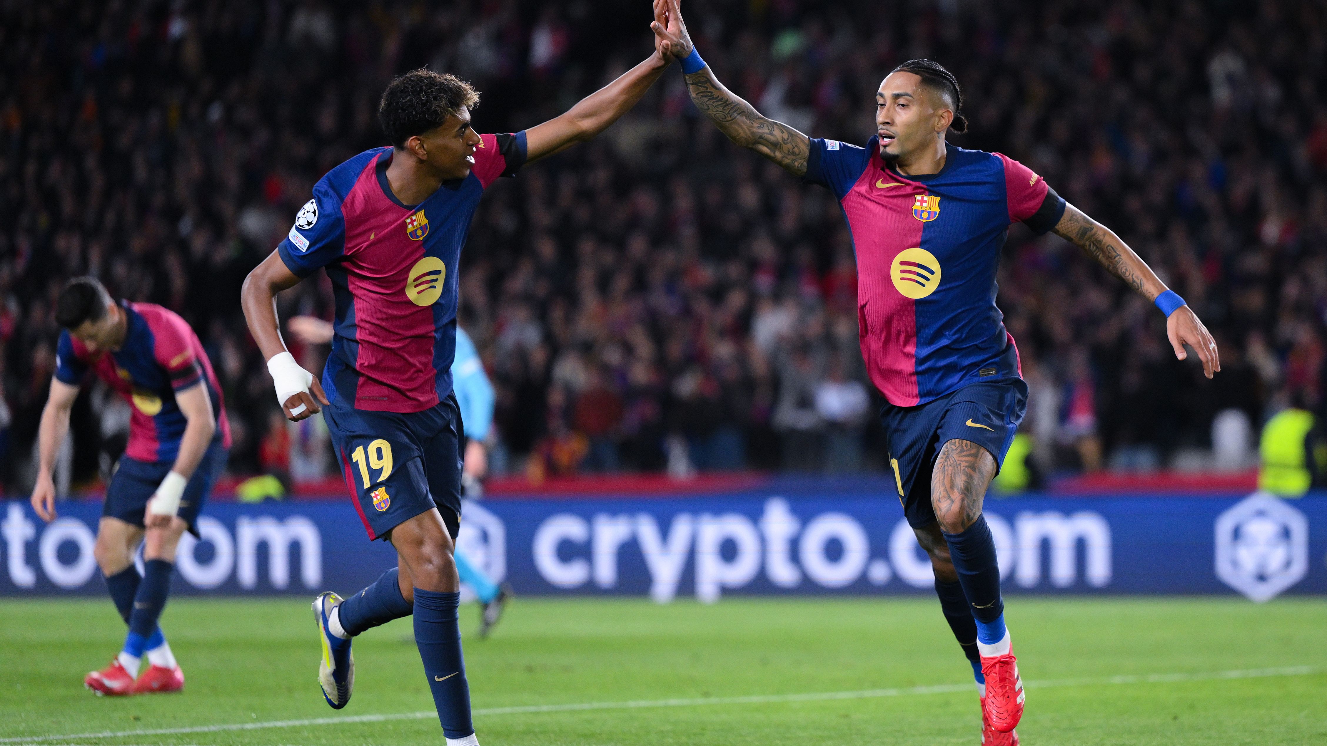 FC Barcelona v SL Benfica - UEFA Champions League 2024/25 Round of 16 Second Leg