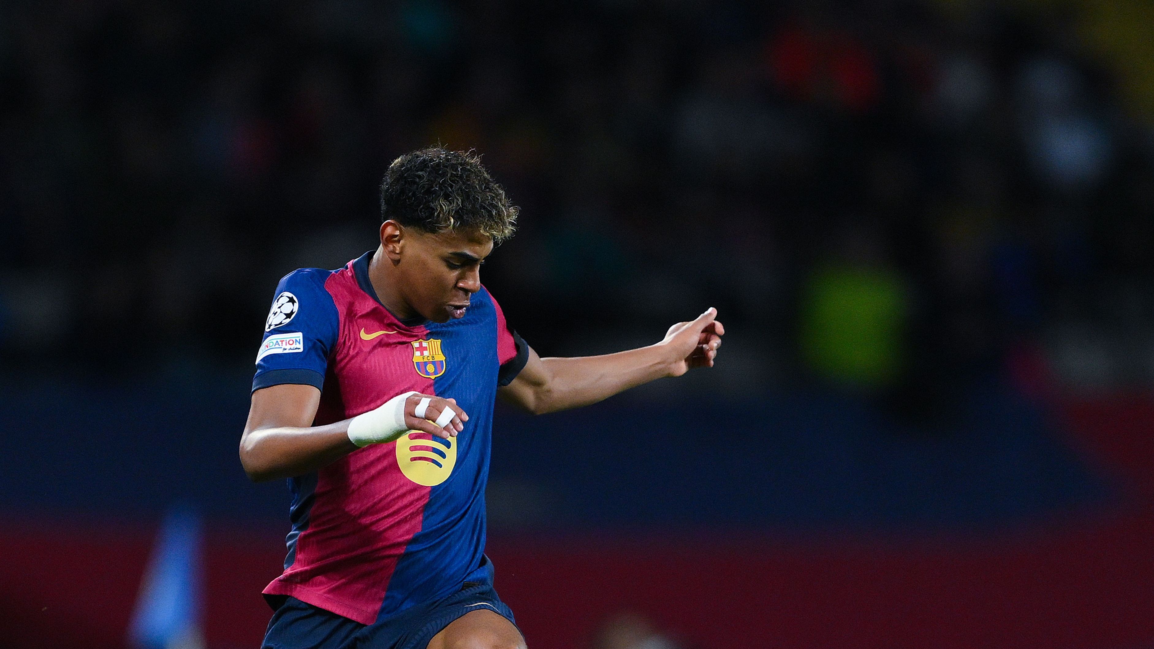 FC Barcelona v SL Benfica - UEFA Champions League 2024/25 Round of 16 Second Leg