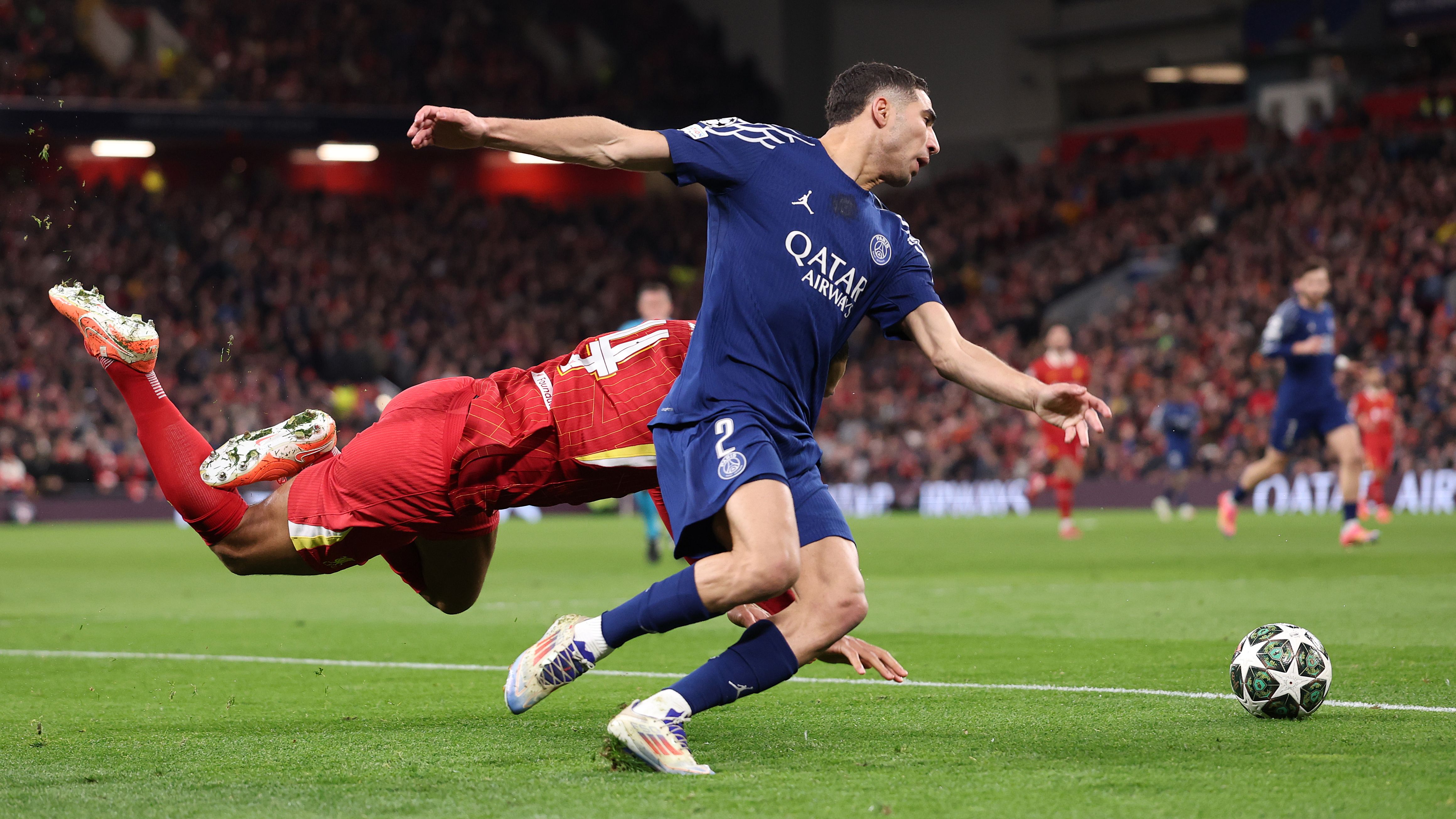 Liverpool FC v Paris Saint-Germain - UEFA Champions League 2024/25 Round of 16 Second Leg
