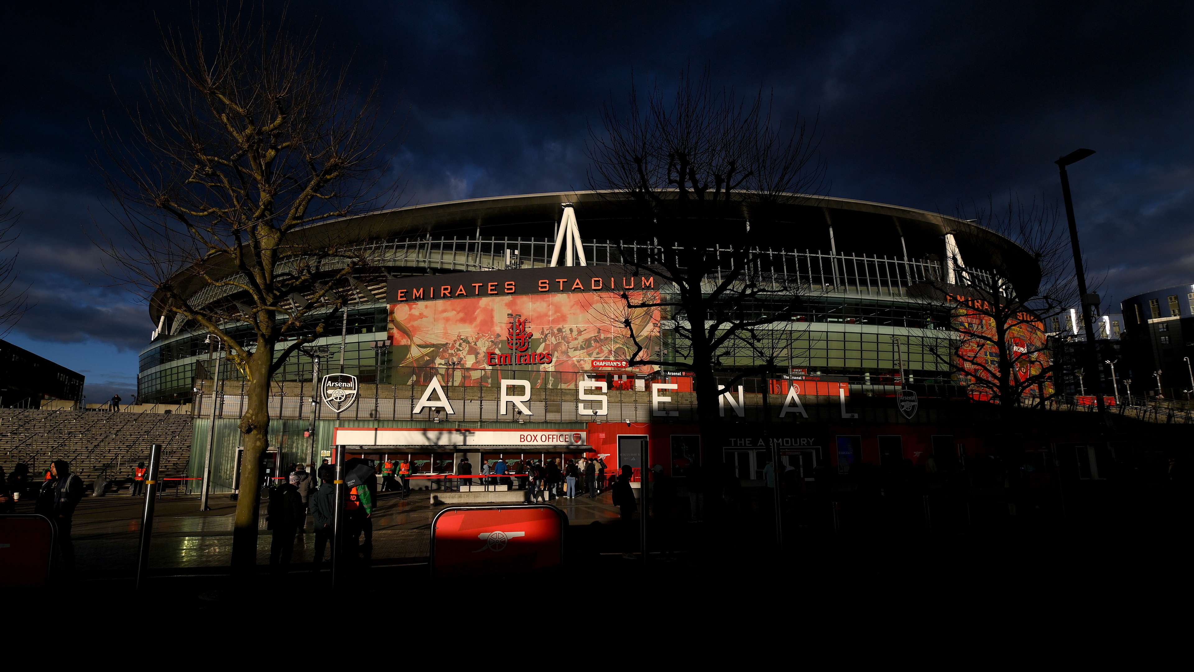 Arsenal FC v PSV Eindhoven - UEFA Champions League 2024/25 Round of 16 Second Leg