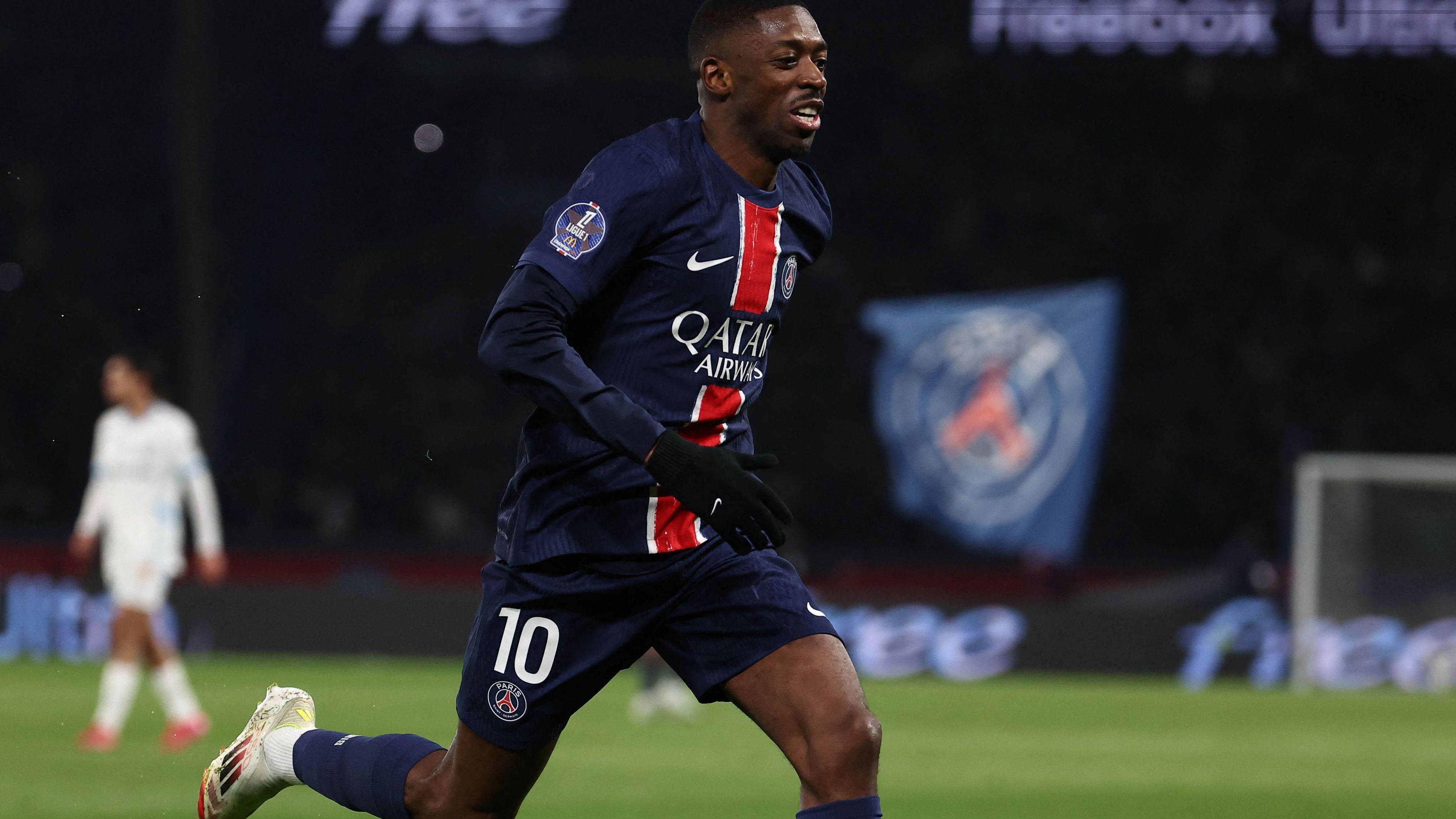 TOPSHOT-FBL-FRA-LIGUE1-PSG-MARSEILLE
