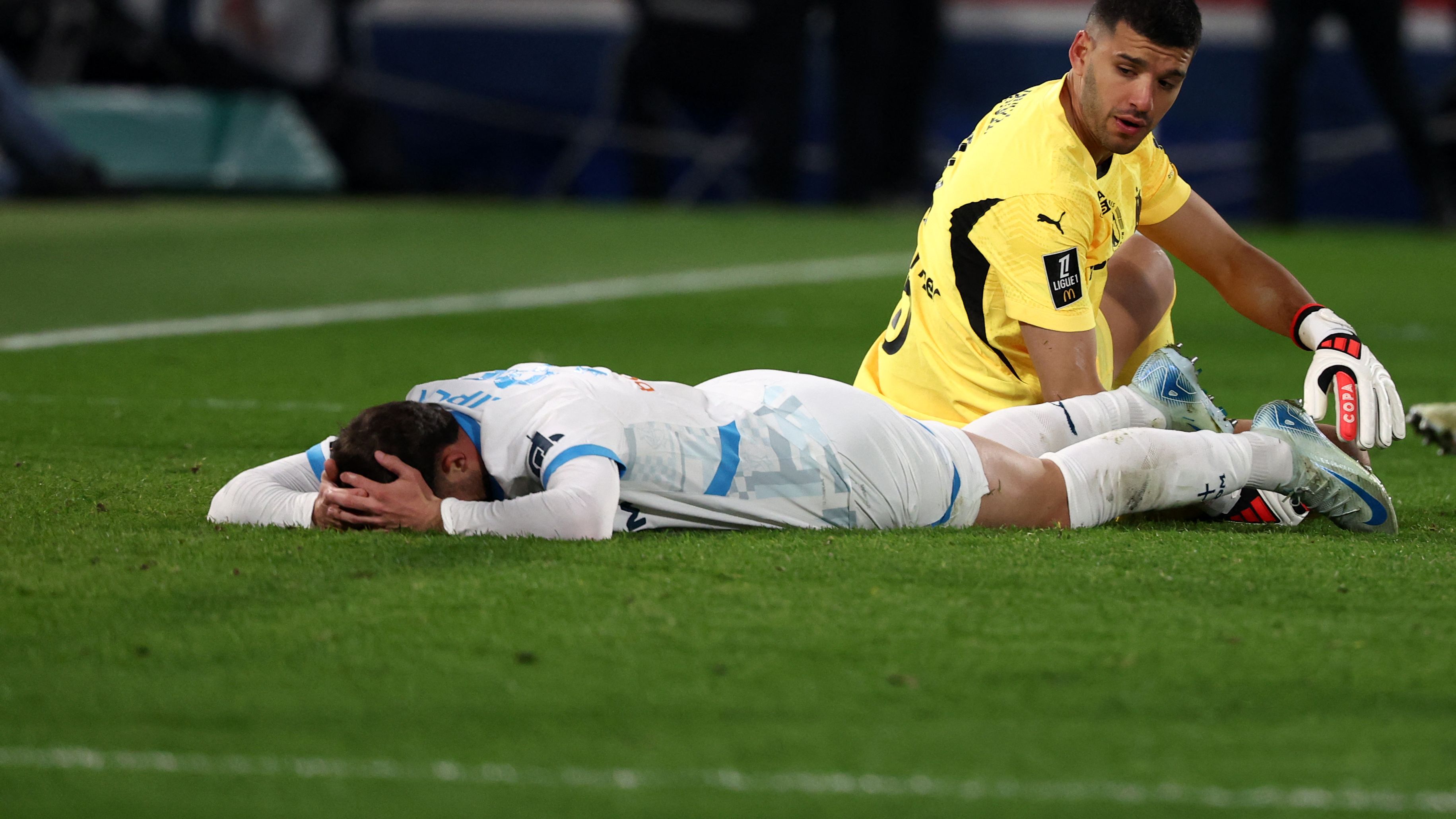 TOPSHOT-FBL-FRA-LIGUE1-PSG-MARSEILLE