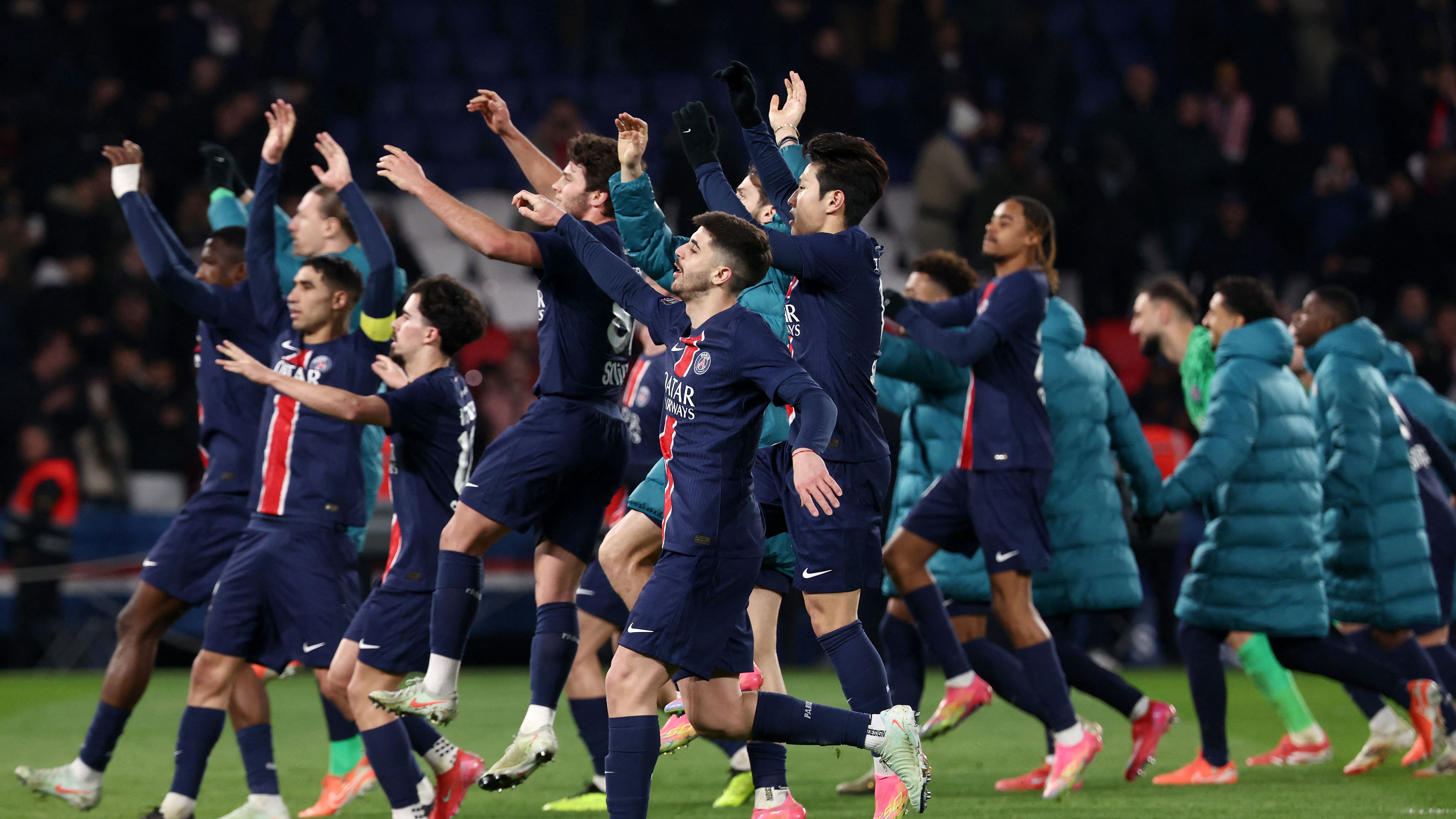 TOPSHOT-FBL-FRA-LIGUE1-PSG-MARSEILLE