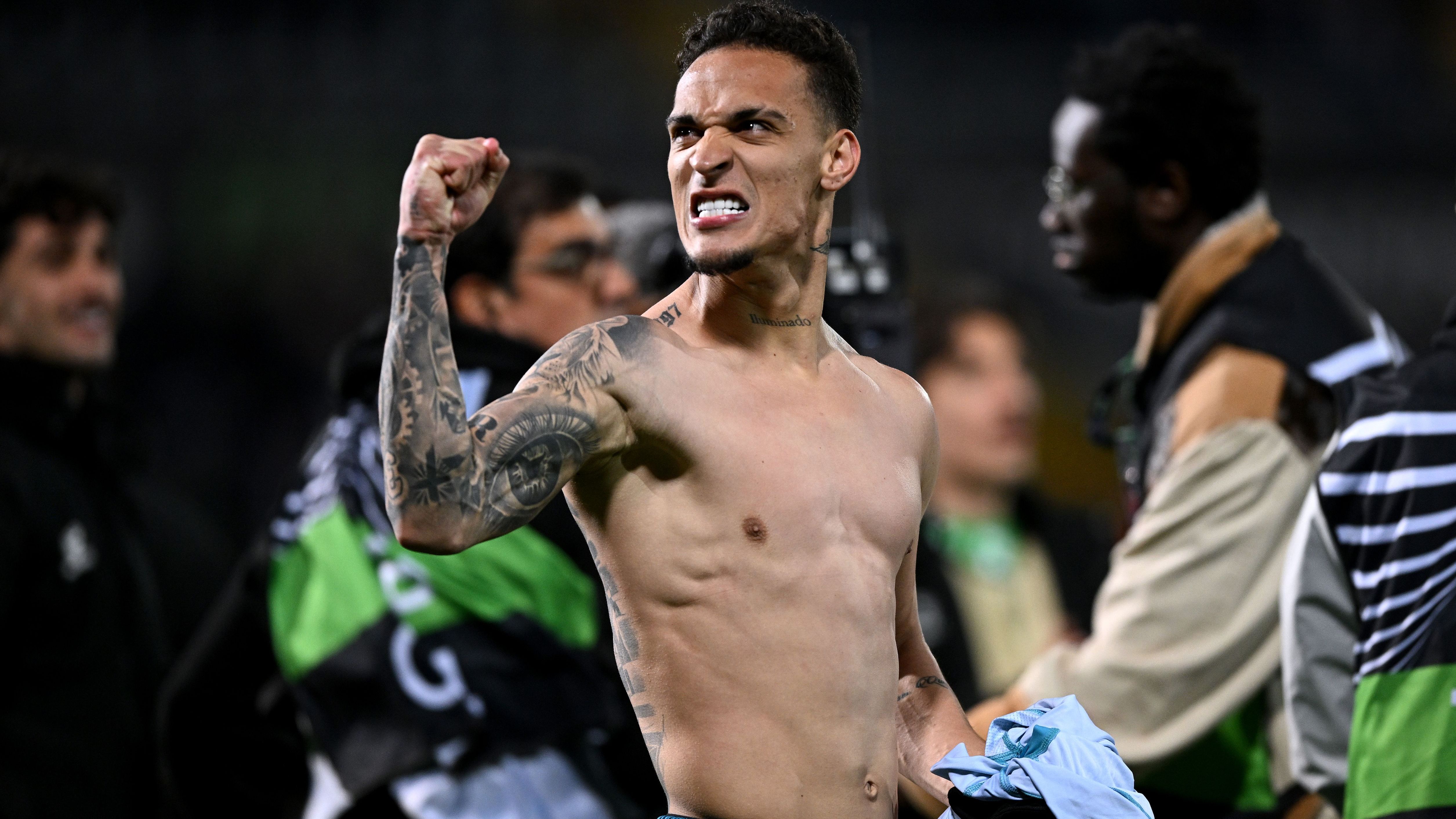 VIDEO: Antony curls in his most outrageous goal for Real Betis yet to seal last-gasp win at Espanyol as Man Utd loanee keeps Manuel Pellegrini's side in hunt for Champions League qualification | Goal.com UK