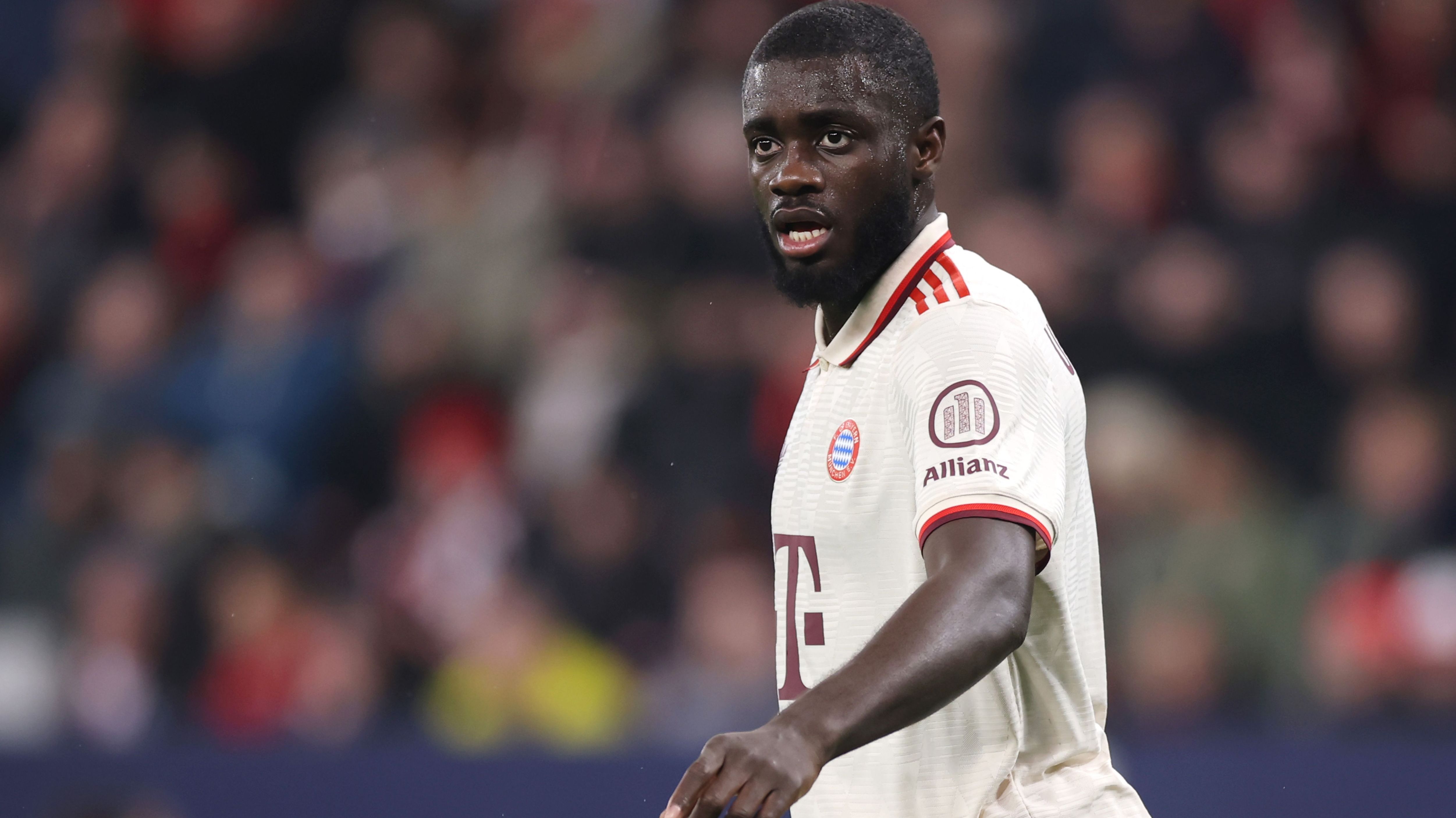 Wechsel zu PSG wohl vom Tisch! Dayot Upamecano steht kurz vor Vertragsverlängerung beim FC Bayern München