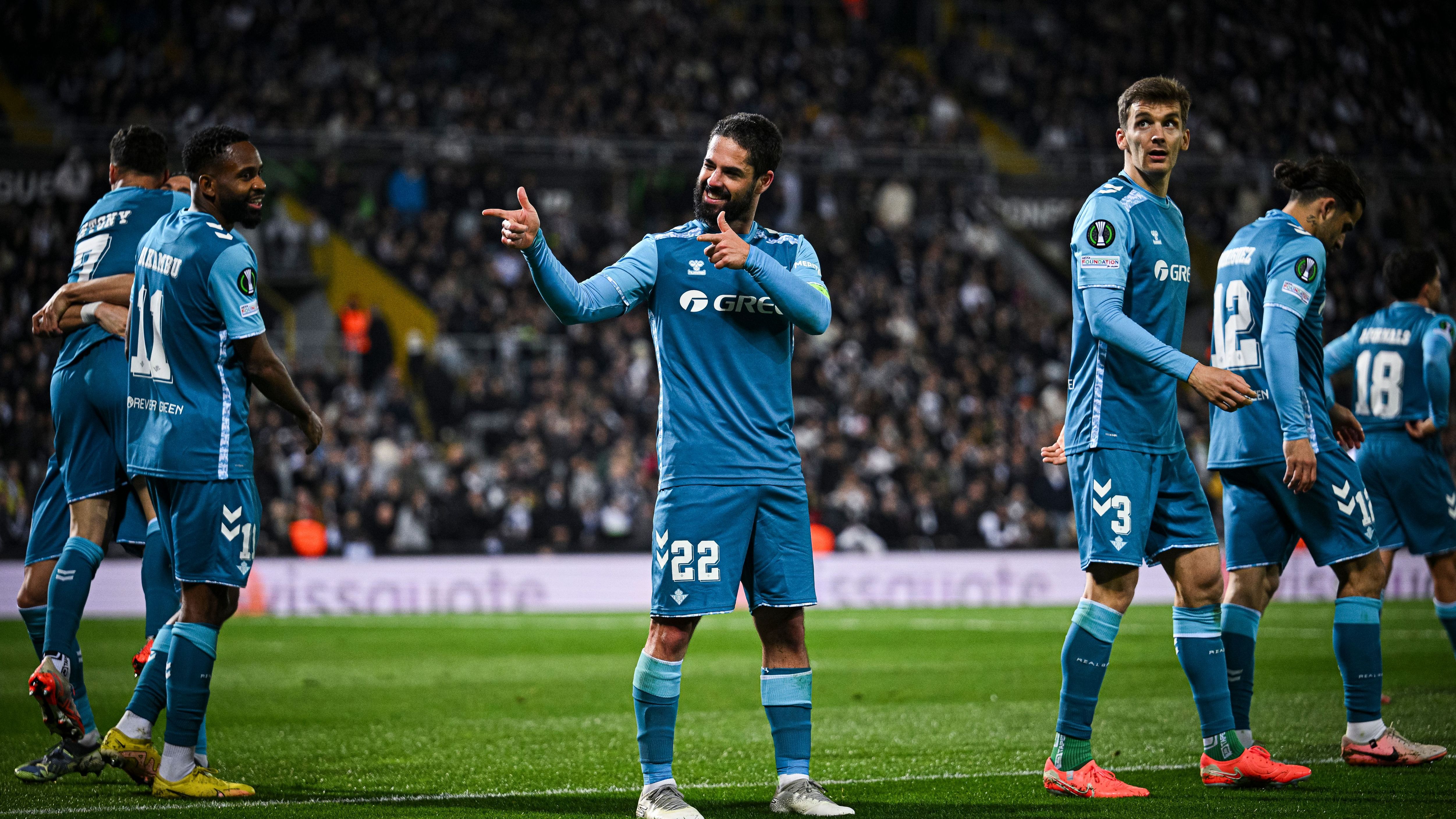 Vitoria SC v Real Betis Balompie - UEFA Conference League 2024/25 Round of 16 Second Leg