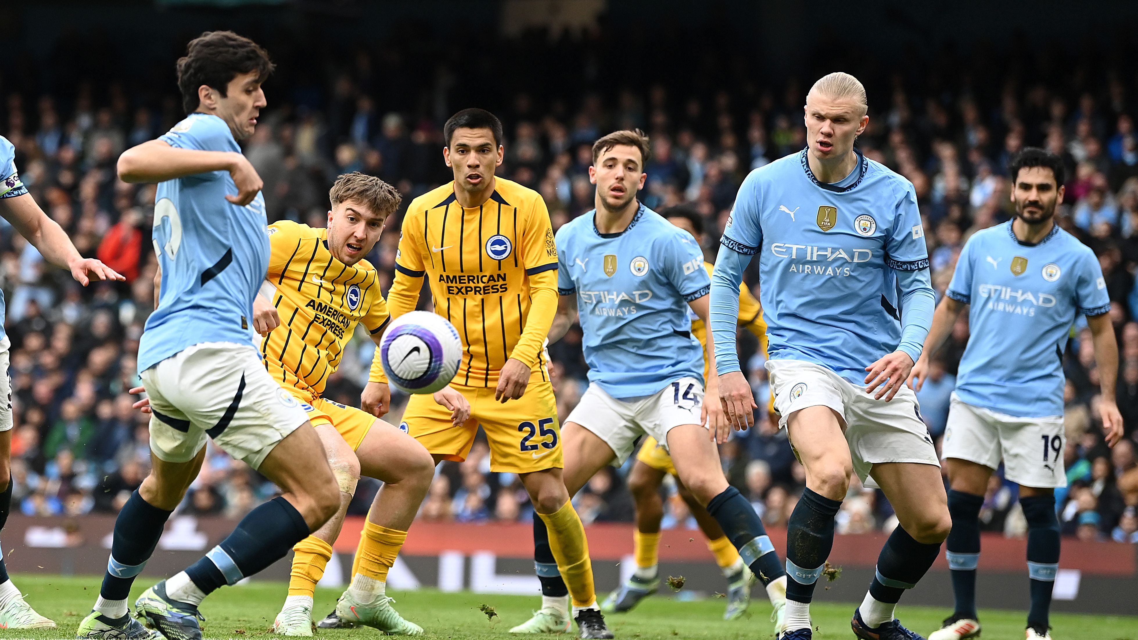 Manchester City FC v Brighton & Hove Albion FC - Premier League