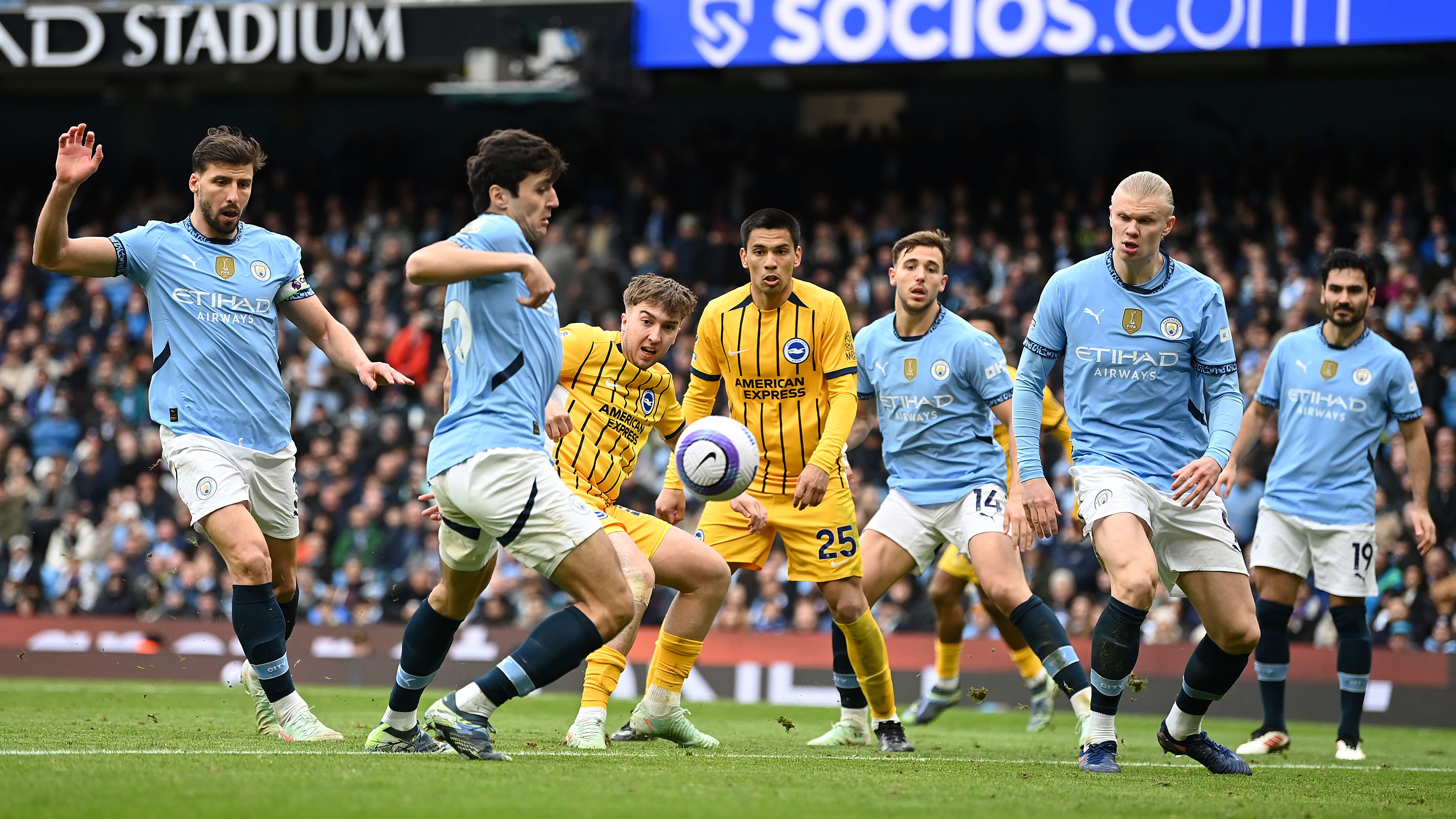 Manchester City FC v Brighton & Hove Albion FC - Premier League