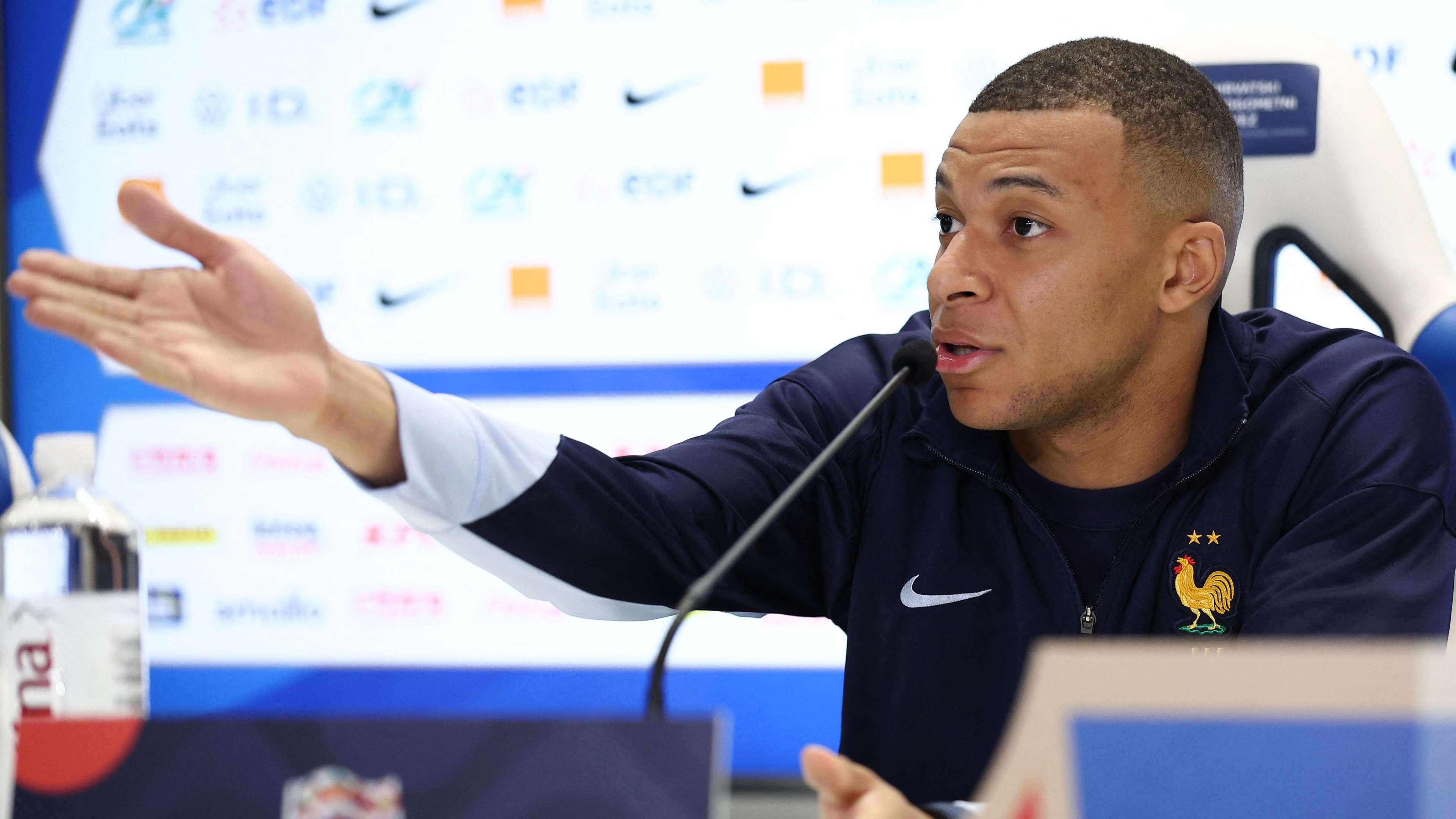 FBL-EUR-NATIONS-FRA-PRESSER